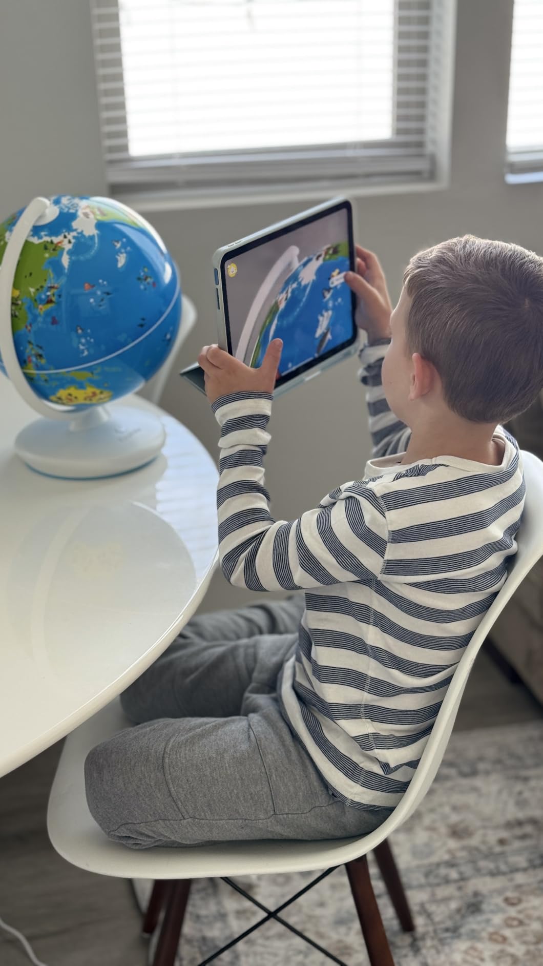 PlayShifu Orboot Earth – Interactive AR World Globe for Kids: 1000+ Facts on Animals, Places & Monuments | Tech-Powered STEM Learning Toy & Gift, Ages 4–10 customer photo 1