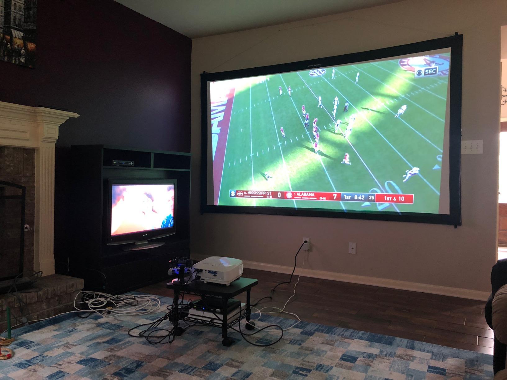 BenQ TH671ST 3000 Lumens 1080p Short Throw Home Entertainment Projector customer photo 2
