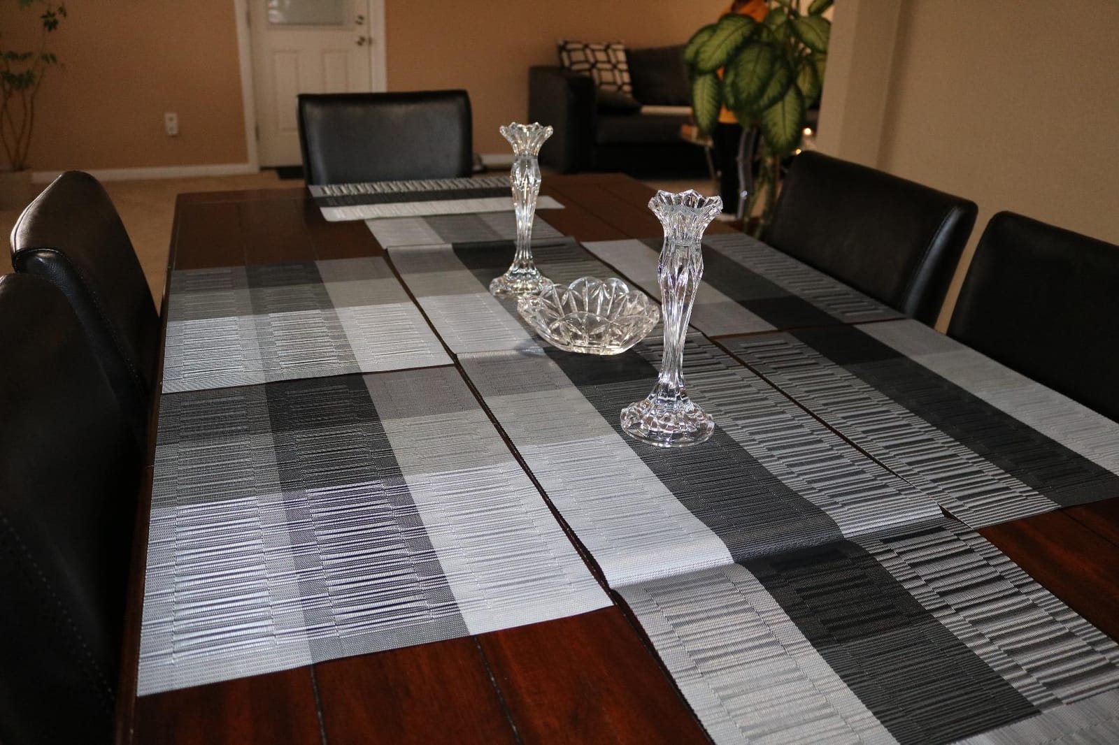 SHACOS Placemats with Table Runner Set of 7 Woven Vinyl Table Mats and Runner for Dining Table Heat Resistant, Ombre Black Gray customer photo 2
