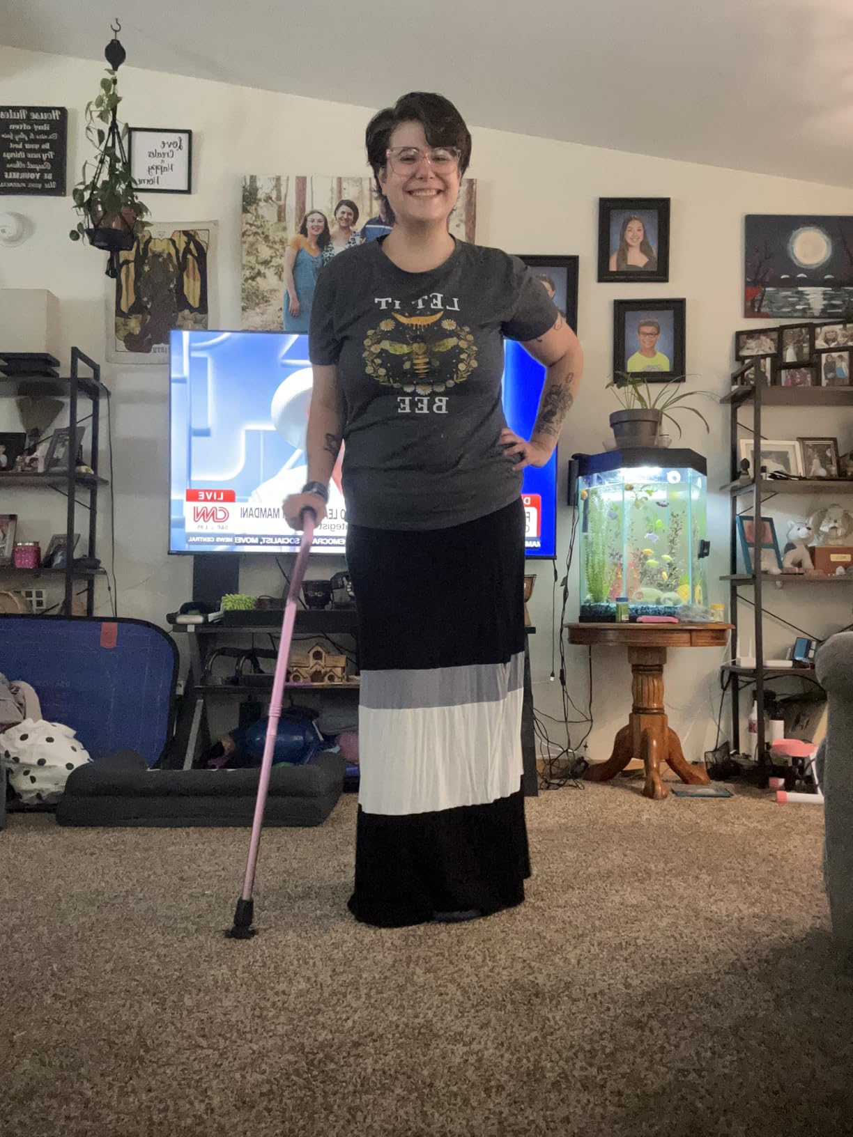 KINGGEAR Self Standing Walking Cane Quad Base for Seniors | Lightweight aluminum, foldable design, 31-36 in adjustable height, EVA offset handle, self-standing quad base customer photo 1
