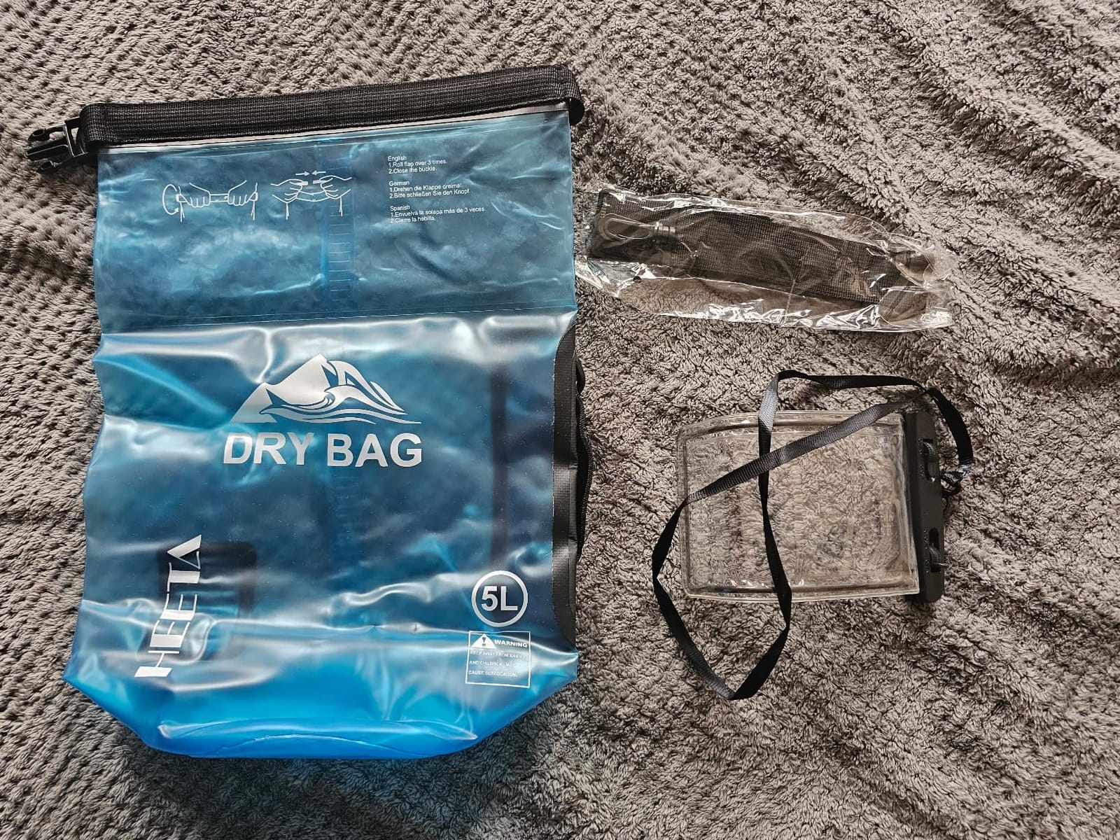 HEETA Dry Bag Waterproof Backpack with Phone Case 5L/10L/20L/30L/40L customer photo 1