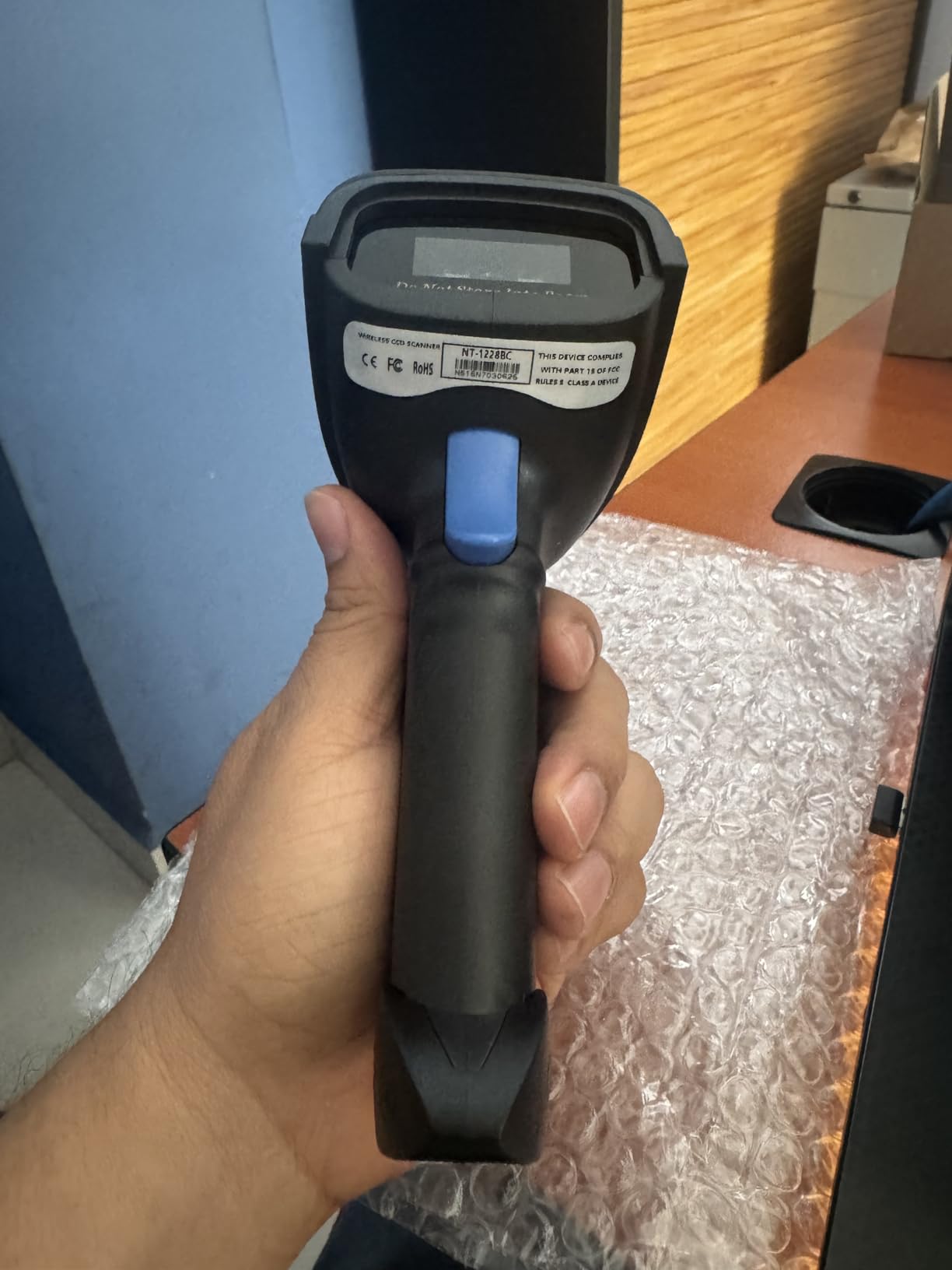 NETUM Bluetooth Barcode Scanner, Support 2.4G Wireless & Bluetooth & Wired | Connect Smart Phone, Tablet, PC, CCD Bar Code Reader customer photo 1