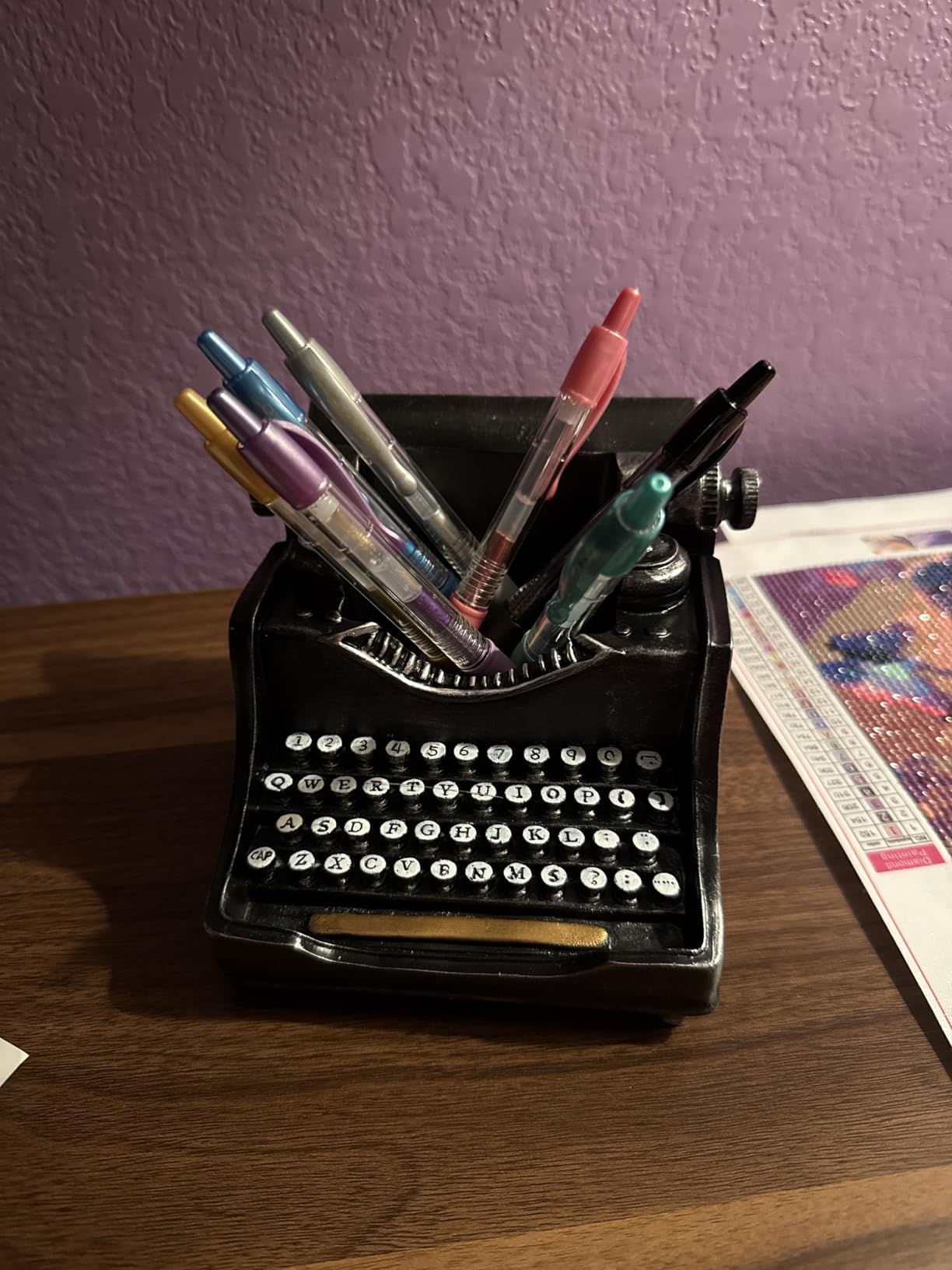 Vintage Typewriter Pencil Holder for Desk – 4.5