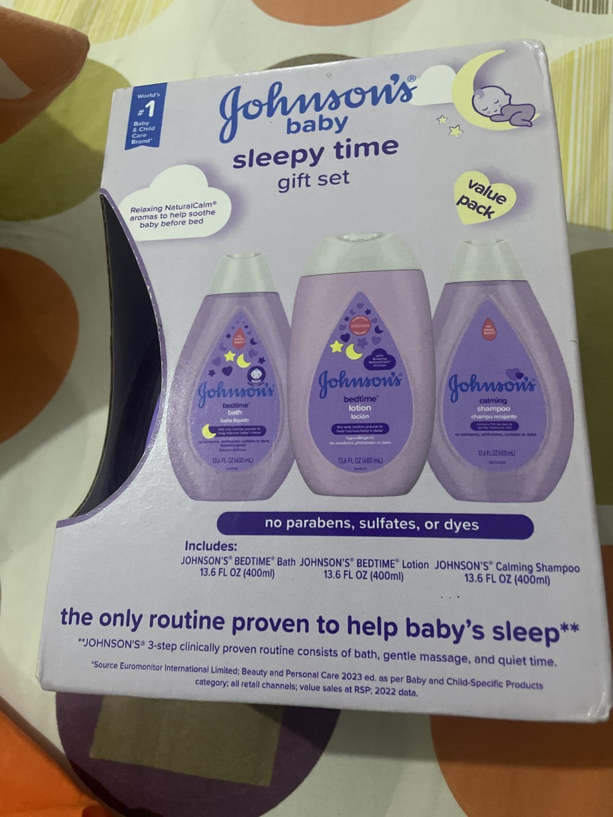 Johnson's Baby Sleepy Time Gift Set, 3 Items customer photo 2