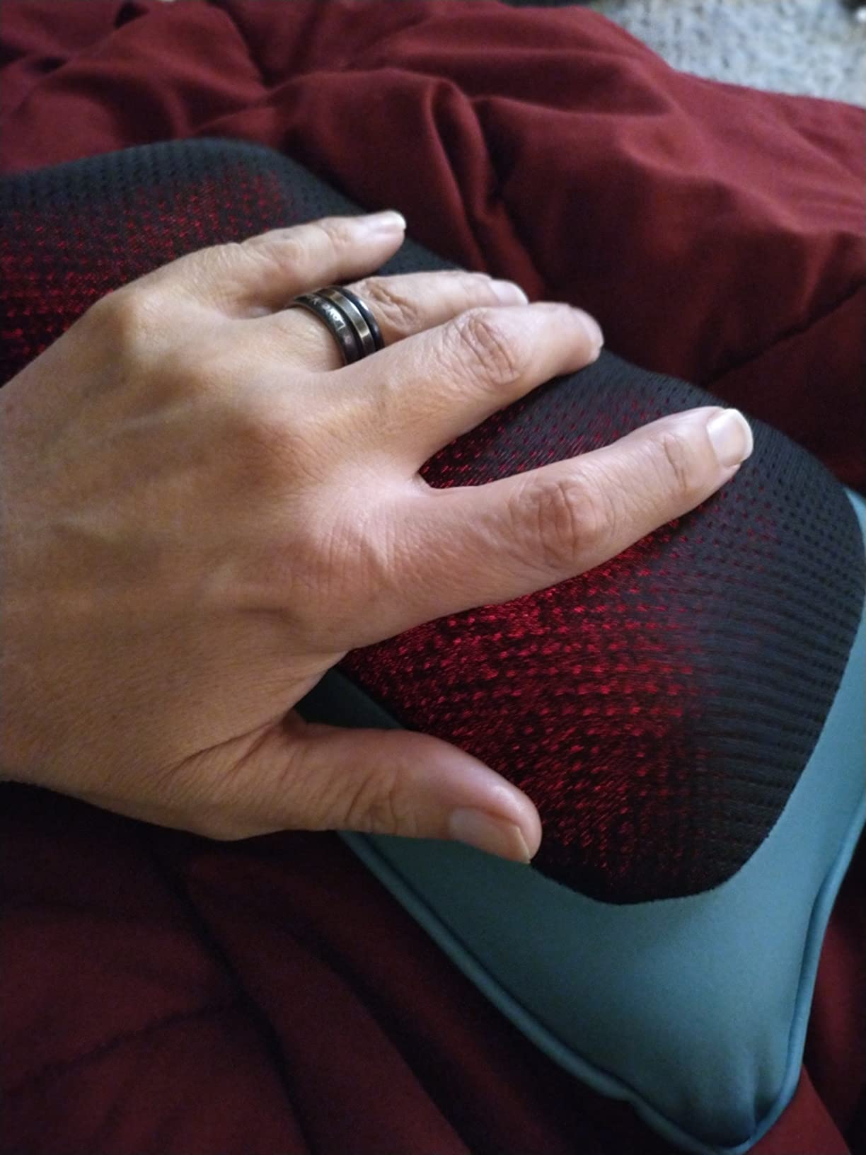 Mo Cuishle Shiatsu Back Massager with Heat – 3D Kneading Neck and Shoulder Massager for Back Pain Relief – Electric Massage Pillow for Home, Office & Car – Mother’s Day Gifts for Mom, Women, Men, Dad customer photo 2