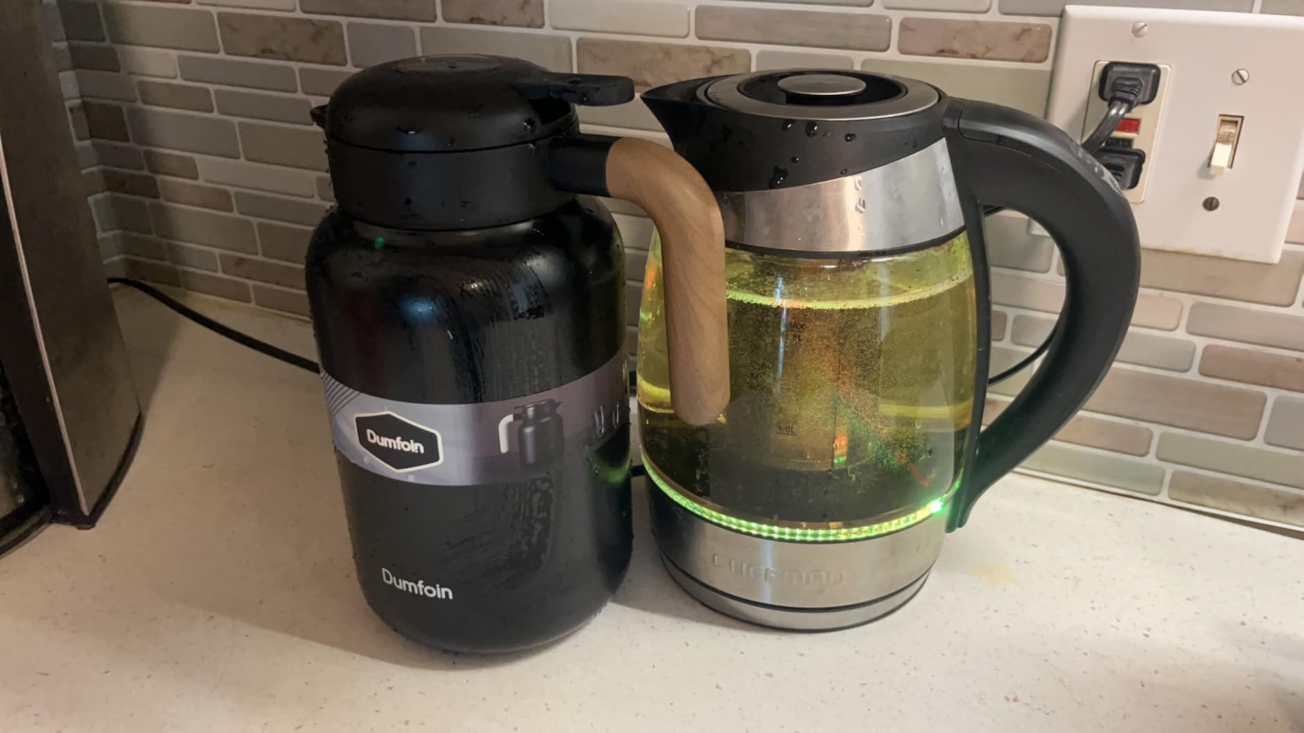 Chefman Electric Kettle with Temperature Control, 5 Presets LED Indicator Lights, Removable Tea Infuser, Glass Tea Kettle & Hot Water Boiler, 360° Swivel Base, BPA Free, Stainless Steel, 1.8 Liters customer photo 1