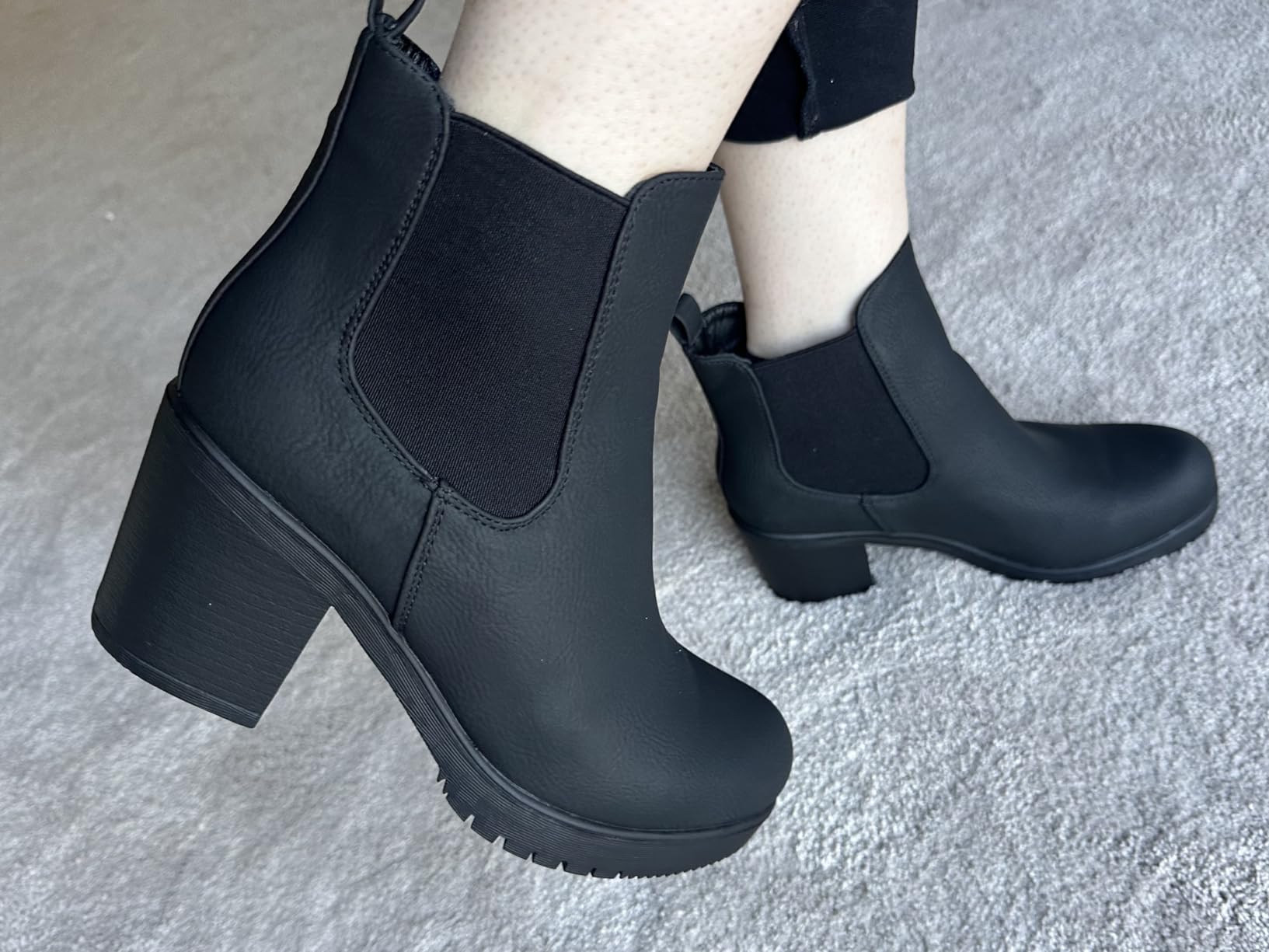 DREAM PAIRS Women's Chelsea Ankle Boots Fall Booties Shoes customer photo 2