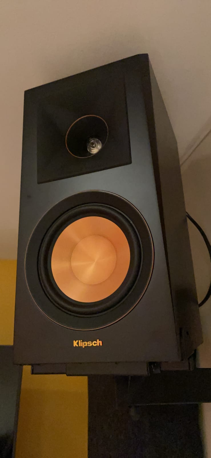 Klipsch RP-500M Reference Premiere Bookshelf Speakers - Pair (Ebony) customer photo 2