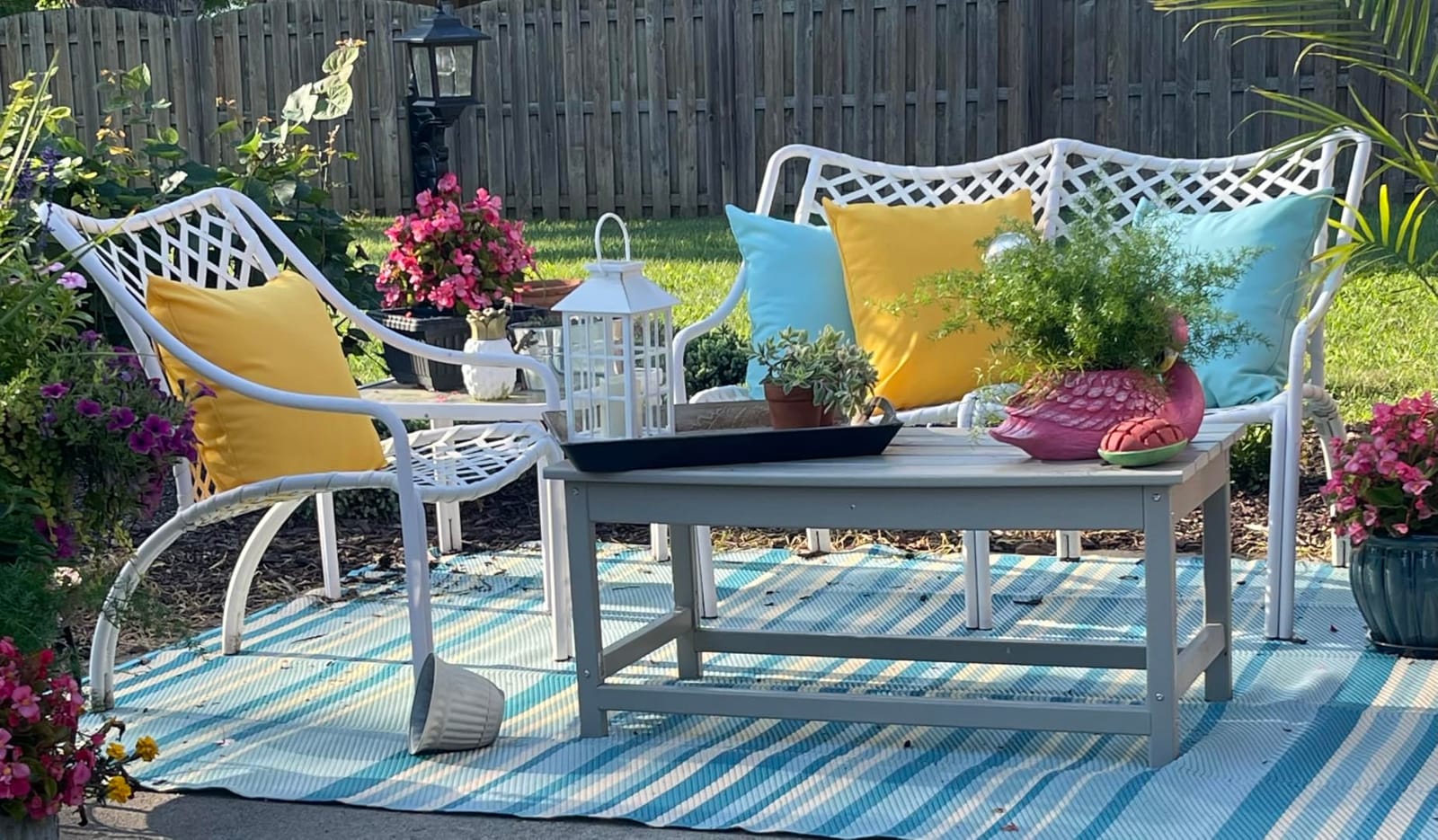 Ashler Outdoor Pillows, 18 x 18 Waterproof Pillow Inserts Set of 4 customer photo 2