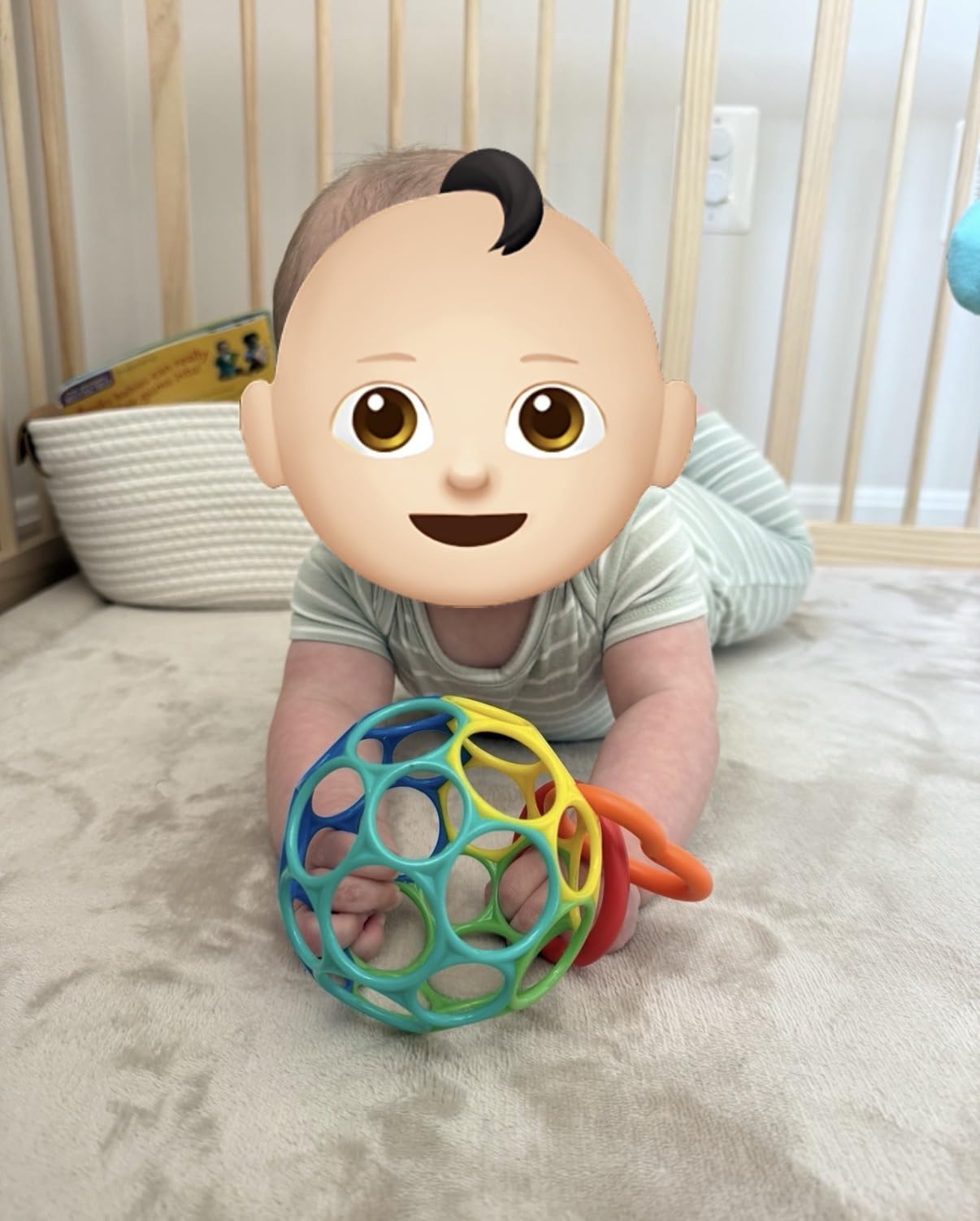 Bright Starts Oball Easy-Grasp Baby Rattle Ball, Pink, Ages Newborn and Up, 4 Inches customer photo 1