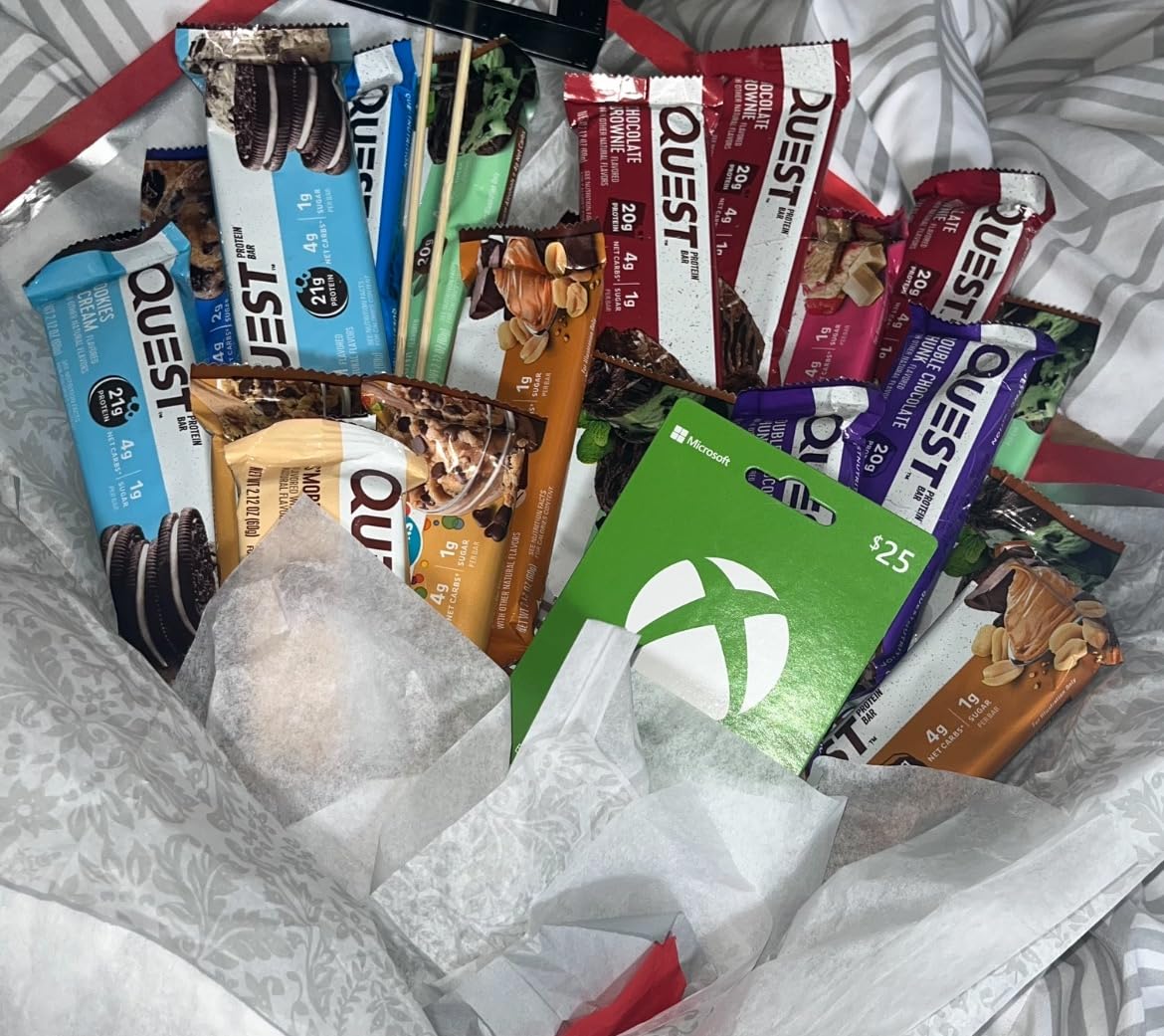 Quest Nutrition Ultimate Variety Pack Protein Bars, High Protein, 12 Count customer photo 2
