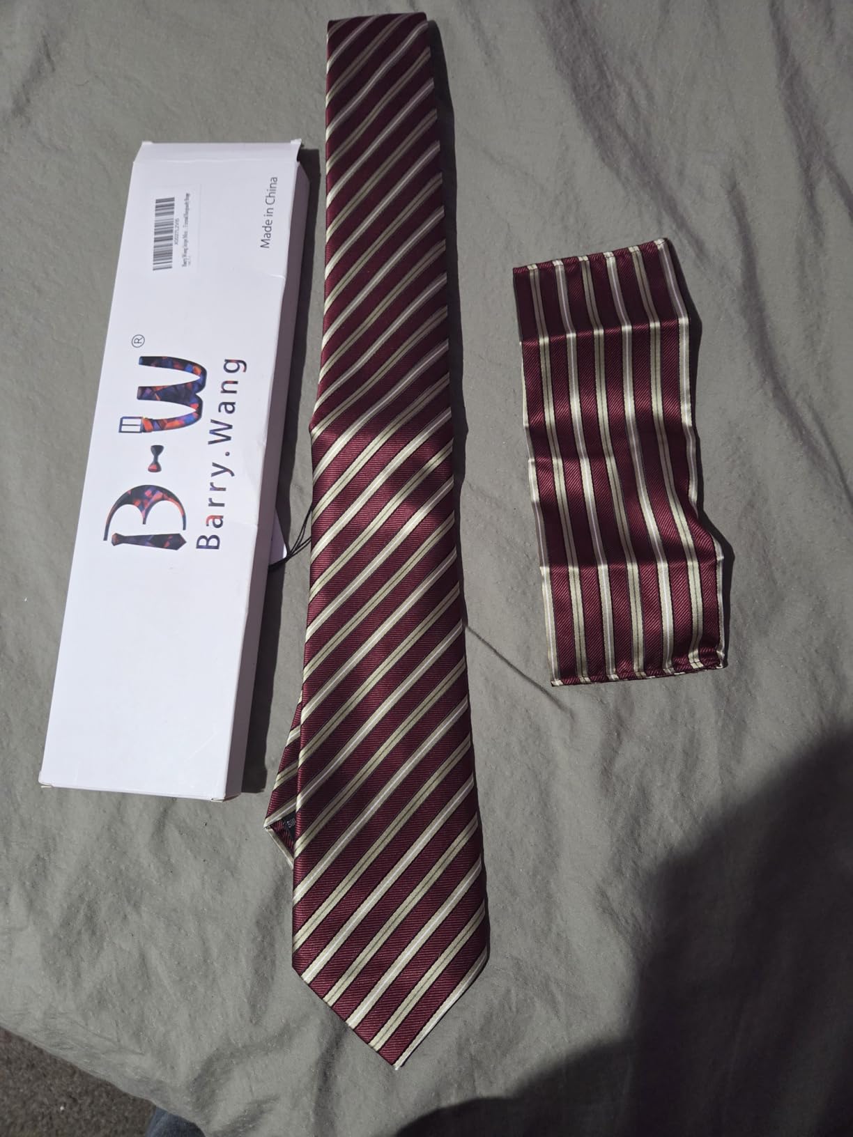 Barry.Wang Striped Men Ties Set Silk Necktie Handkerchief Cufflinks customer photo 1
