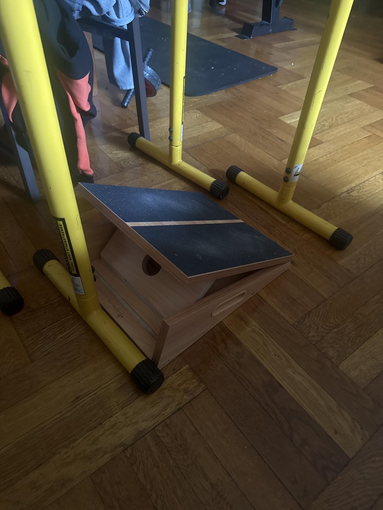 StrongTek Wooden Slant Board, Adjustable Incline, Side Handles, Non-Slip customer photo 2