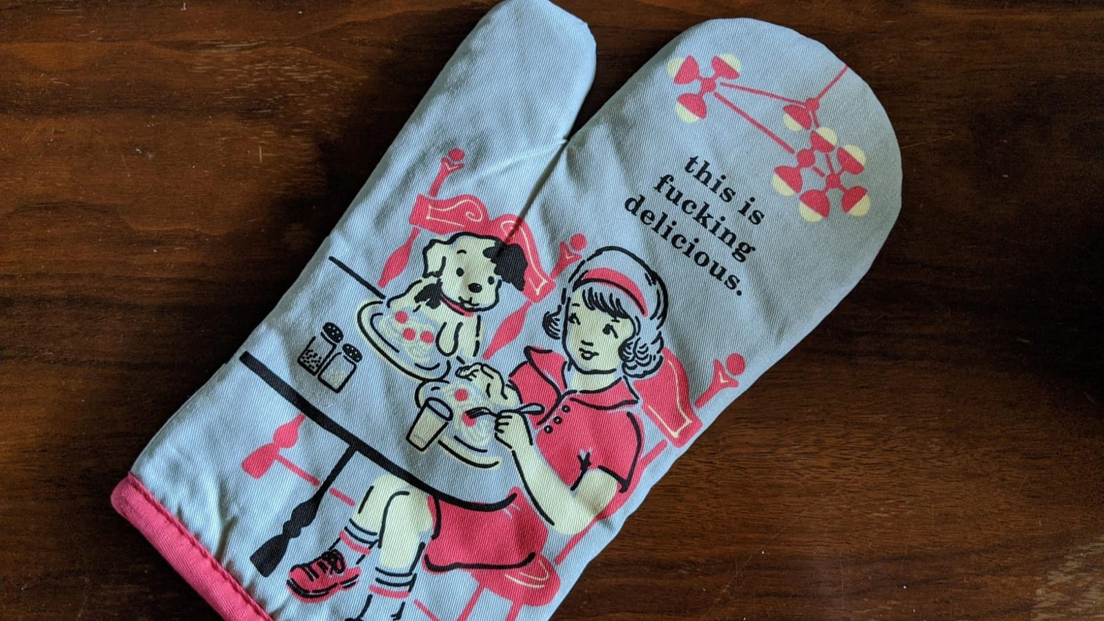 Blue Q Oven Mitts - Cute Kitchen Accessories & Kitchen Gifts - The Secret customer photo 1