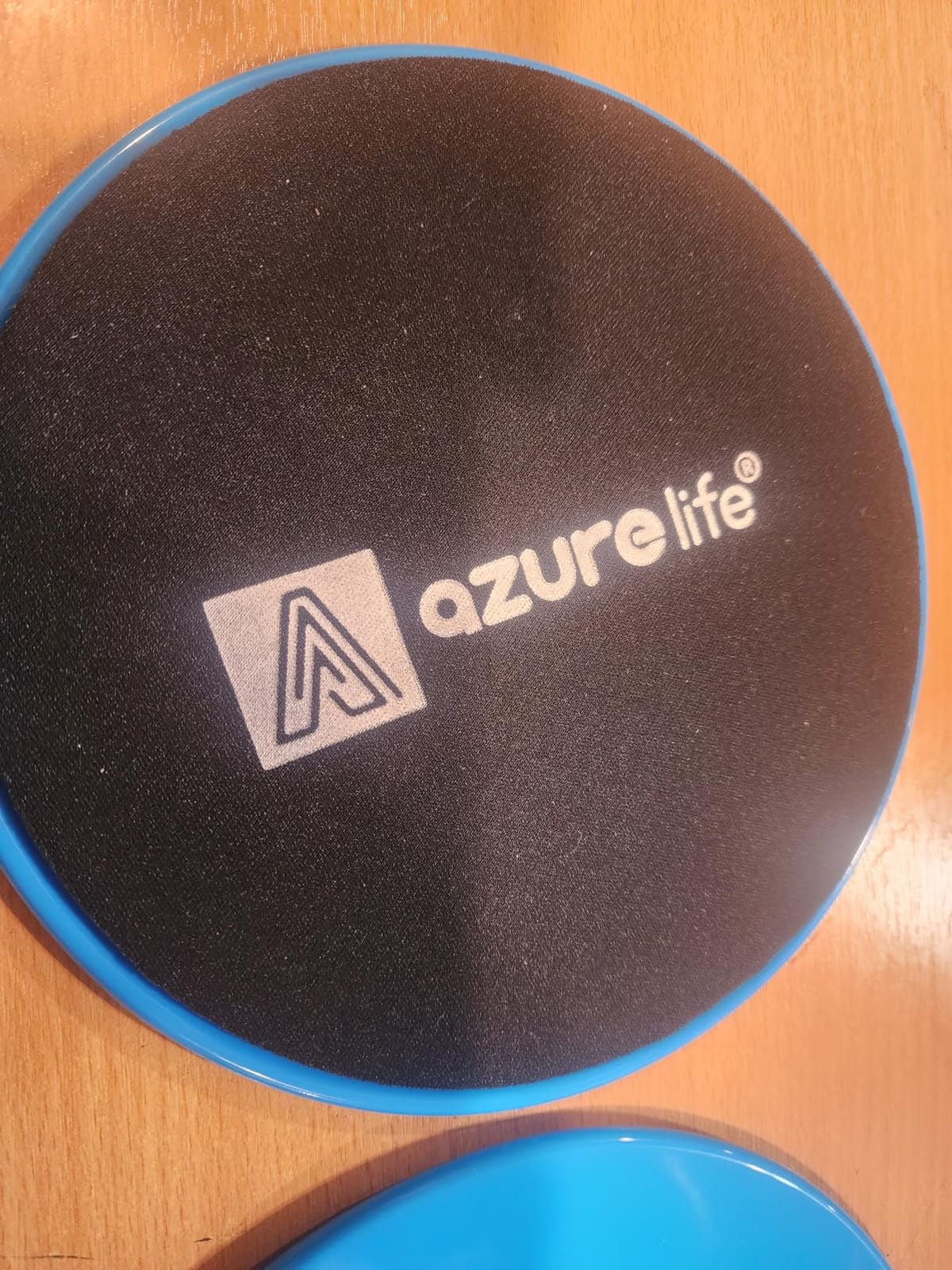 A AZURELIFE Exercise Core Sliders, Dual Sided Exercise Gliding Discs Use on Carpet or Hardwood Floors, Light and Portable, Perfect for Abdominal&Core Workouts customer photo 1