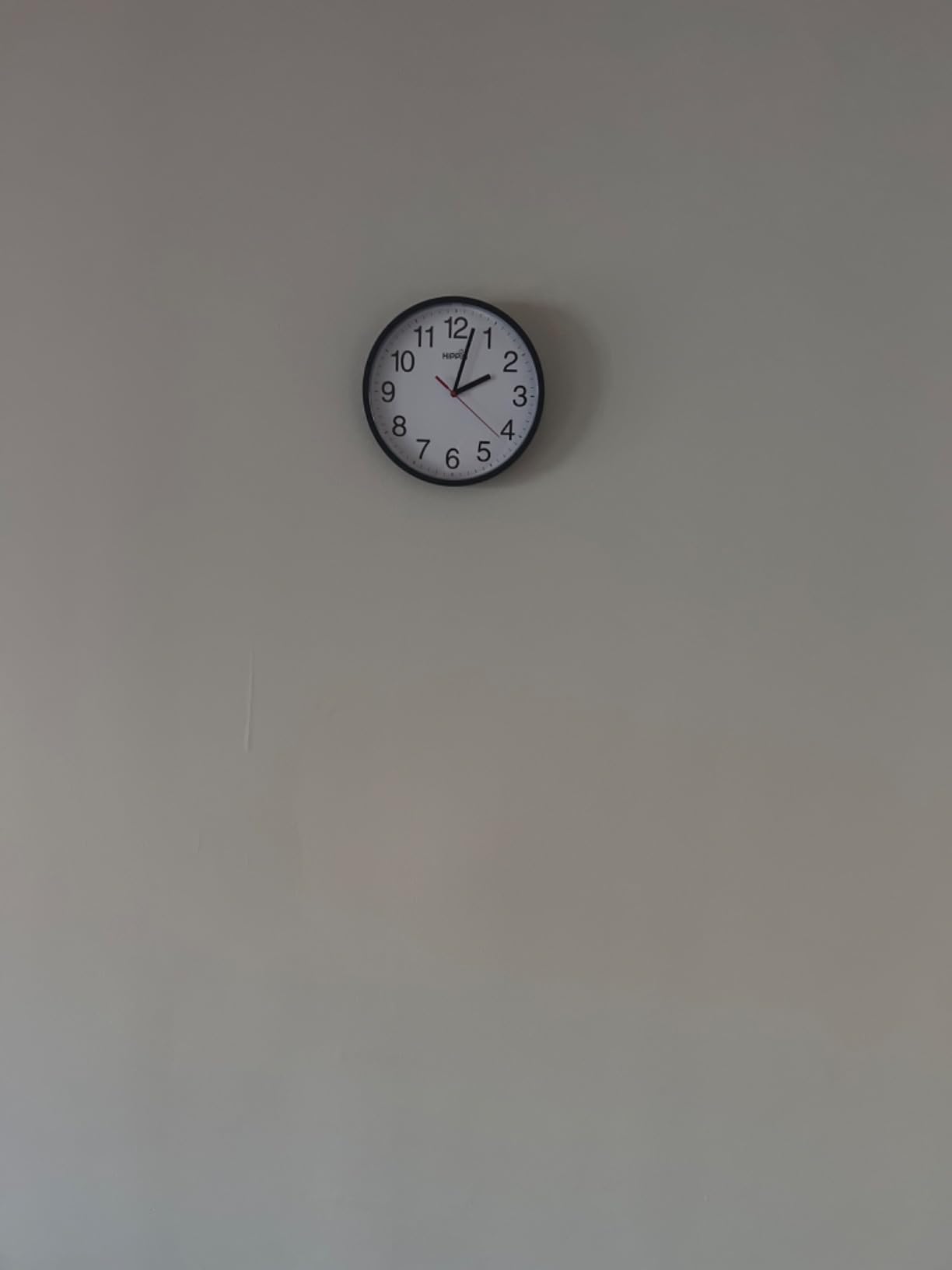 HIPPIH 10 Inch Wall Clock, 2Pack Silent Non Ticking Battery Operated Clocks customer photo 1