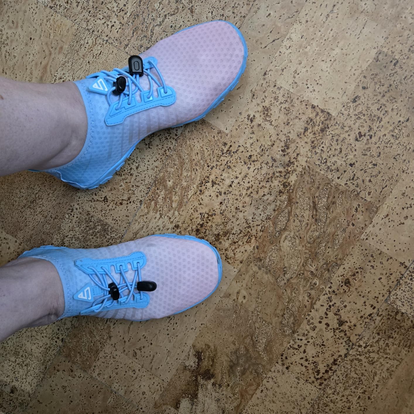 SIMARI Water Shoes for Women Men - Barefoot Quick-Dry Aqua Socks | Lightweight Swim Shoes for Surfing, Swimming, Beach Sports, Kayaking, Diving | Non-Slip Design customer photo 1