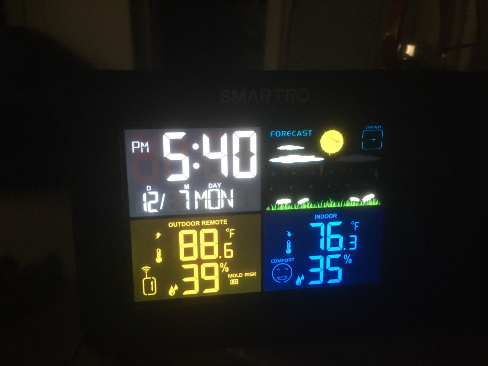 SMARTRO SC91 Projection Alarm Clock for Bedrooms with Weather Station | Wireless Indoor Outdoor Thermometer, Temperature Humidity Monitor Gauge Hygrometer customer photo 2