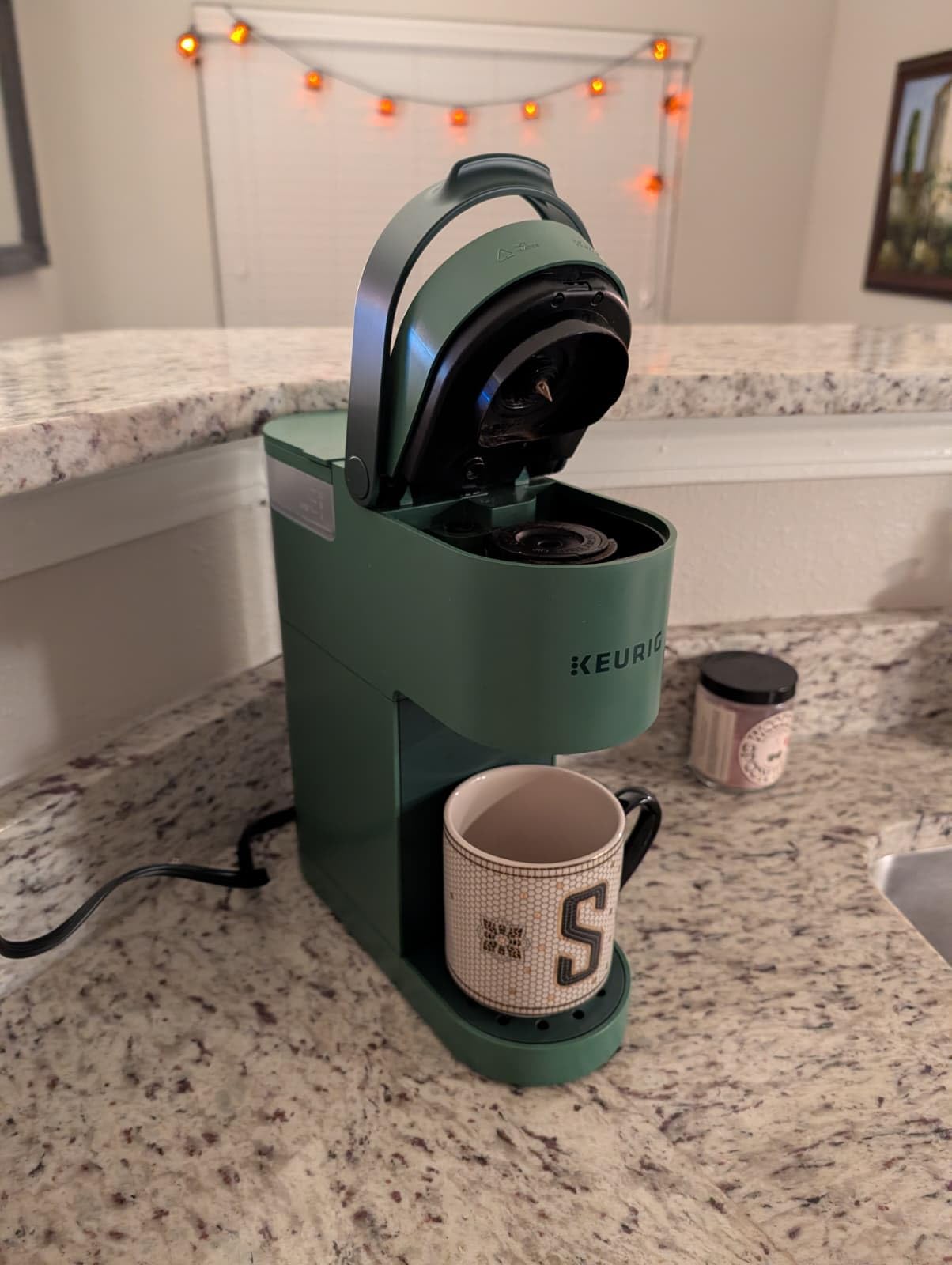 Keurig K-Mini Single Serve K-Cup Pod Coffee Maker, 6 to 12oz Brew size, with Cord Storage, Perfect for Small Spaces, Studio Gray customer photo 2