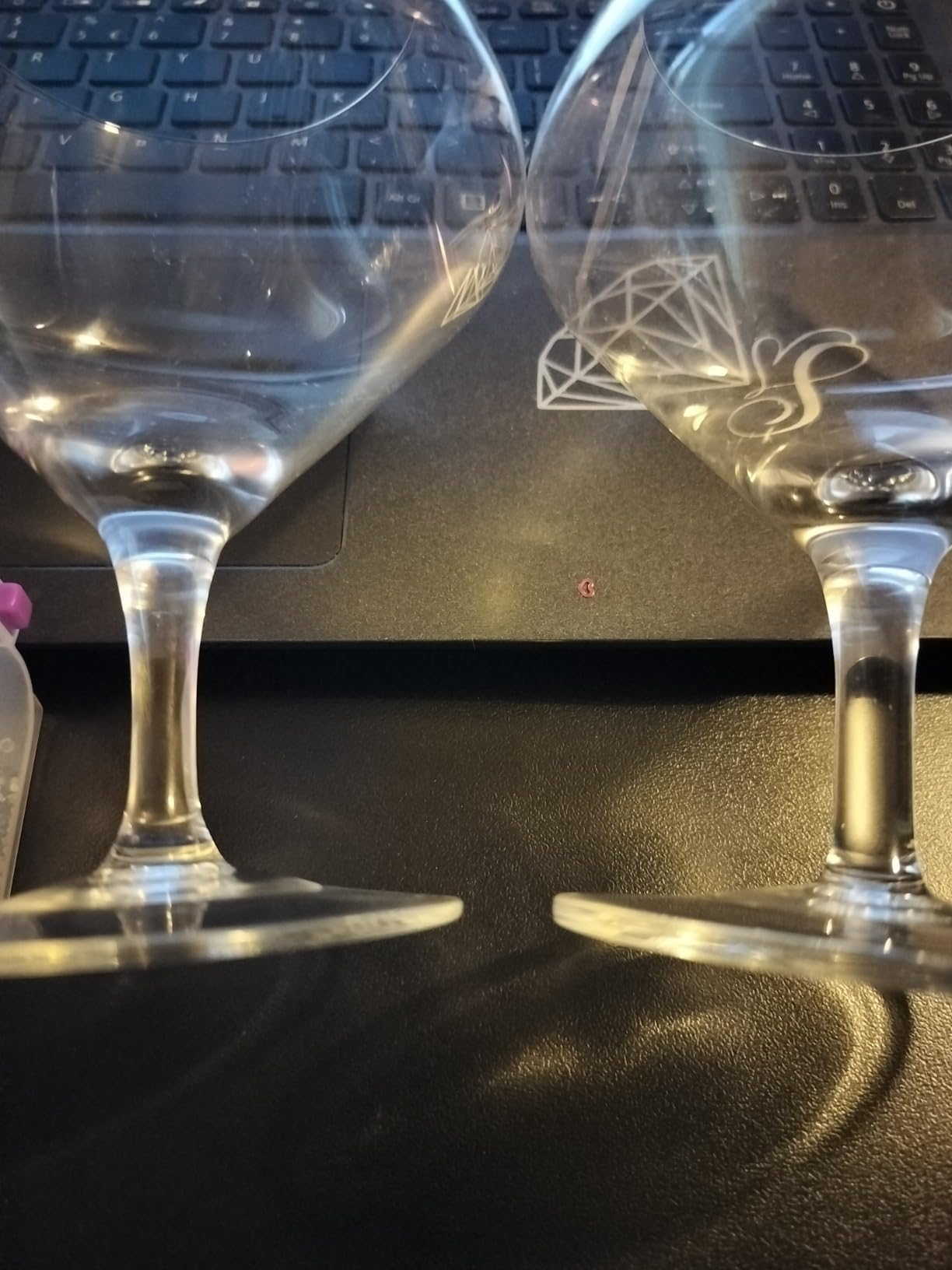Viski Raye Angled Stemmed Gin and Tonic Glasses Set of 2 - Premium Crystal Clear Cocktail Gin Glasses for Gin Lovers Gift Set - 14oz customer photo 2