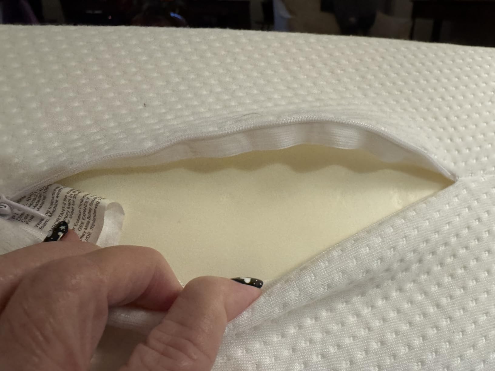 Everlasting Comfort Under Knee Pillow for Back Sleeping - Memory Foam Half Moon Leg Bolster Pillow for Back Pain, Thoracic Support customer photo 1