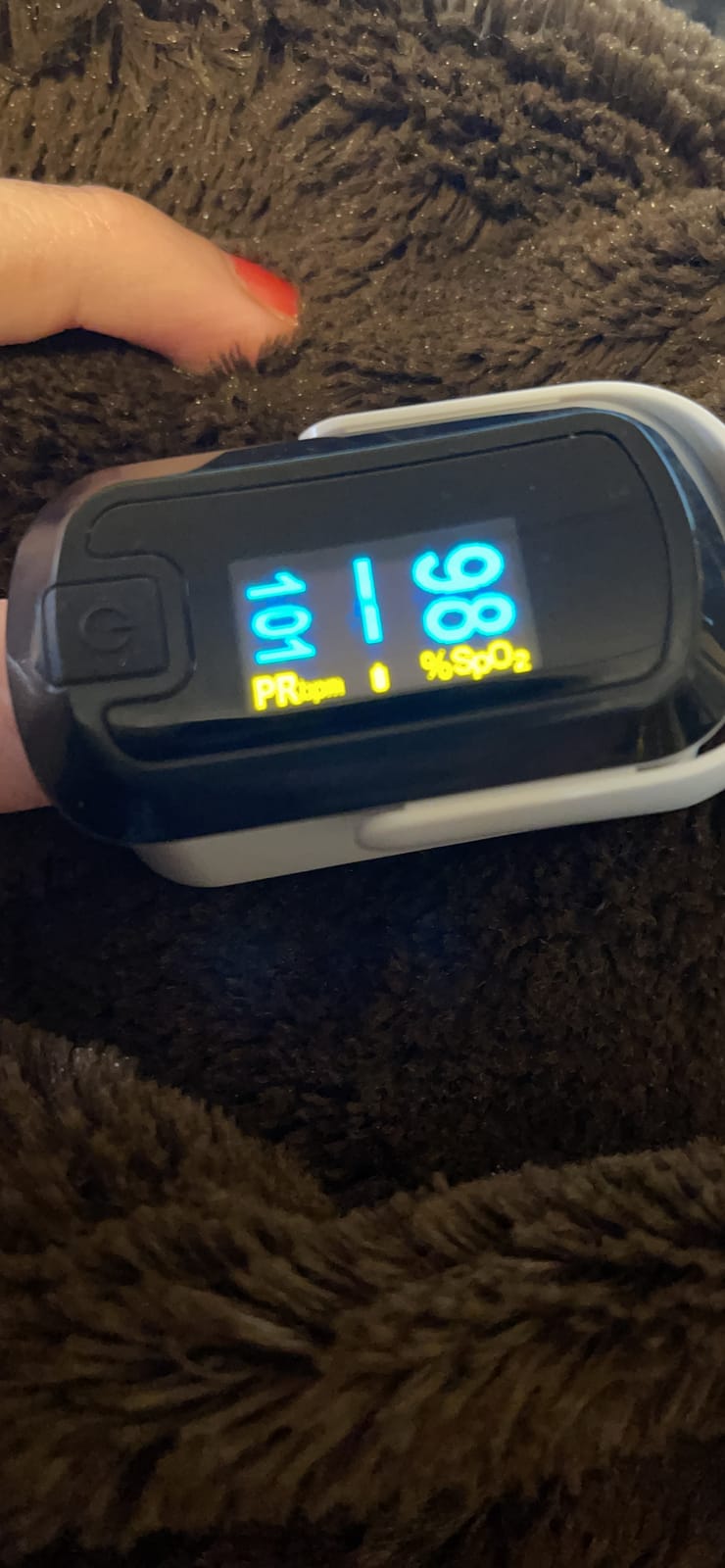 mibest OLED Finger Pulse Oximeter, O2 Meter, Dual Color White/Black customer photo 1