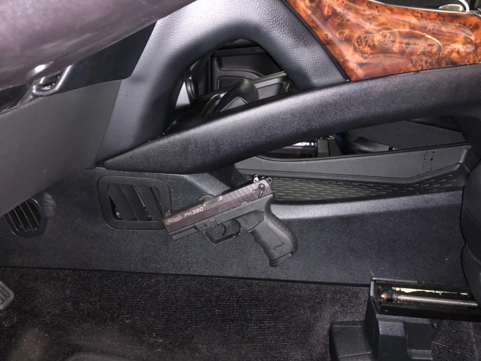 GMW Gun Magnet [2-Pack] | 30 lbs. Rating Magnetic Gun Mount customer photo 1