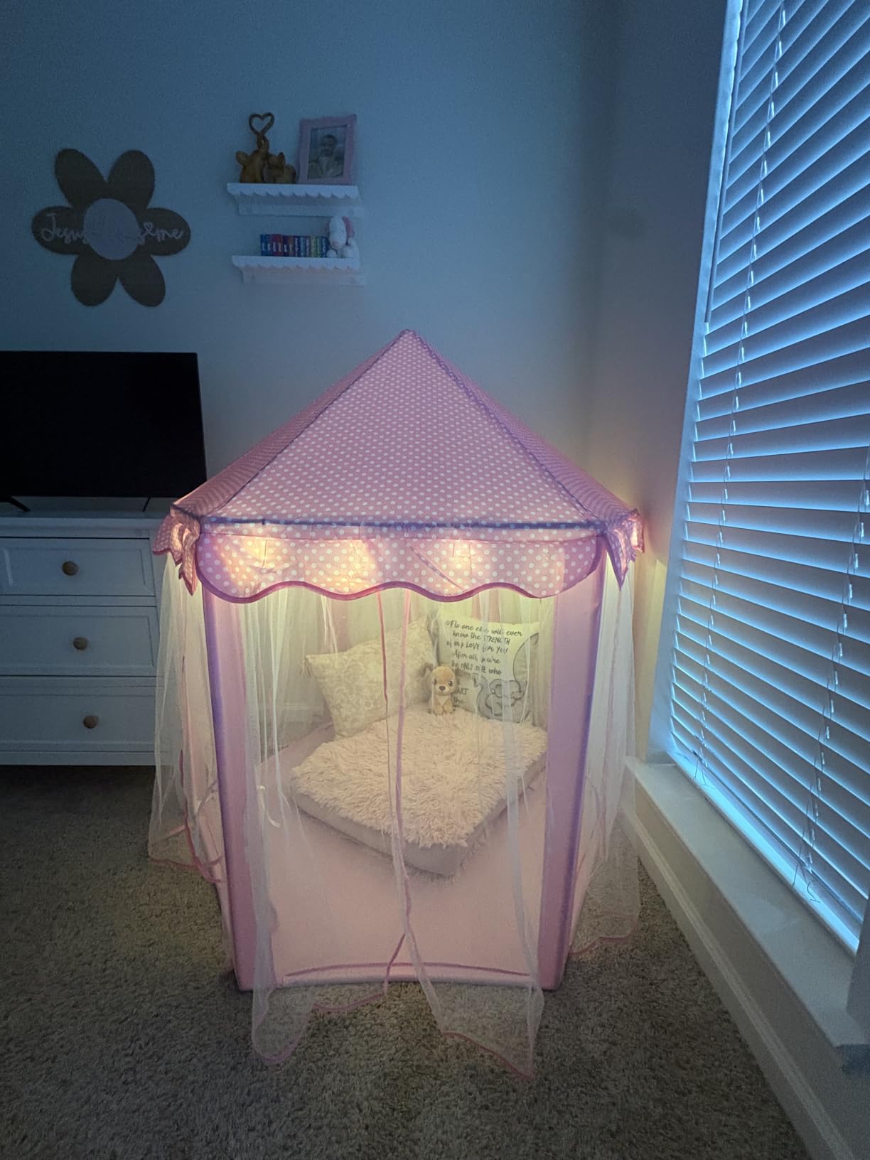 Sumbababy Princess Castle Tent for Girls Fairy Play Tents for Kids Hexagon Playhouse with Fairy Star Lights Toys for Children or Toddlers Indoor or Outdoor Games (Pink) customer photo 2