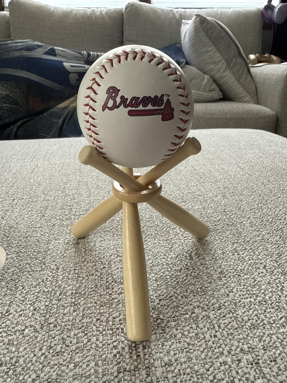 Honoson Baseball Display Stand Wooden Table Centerpiece customer photo 1
