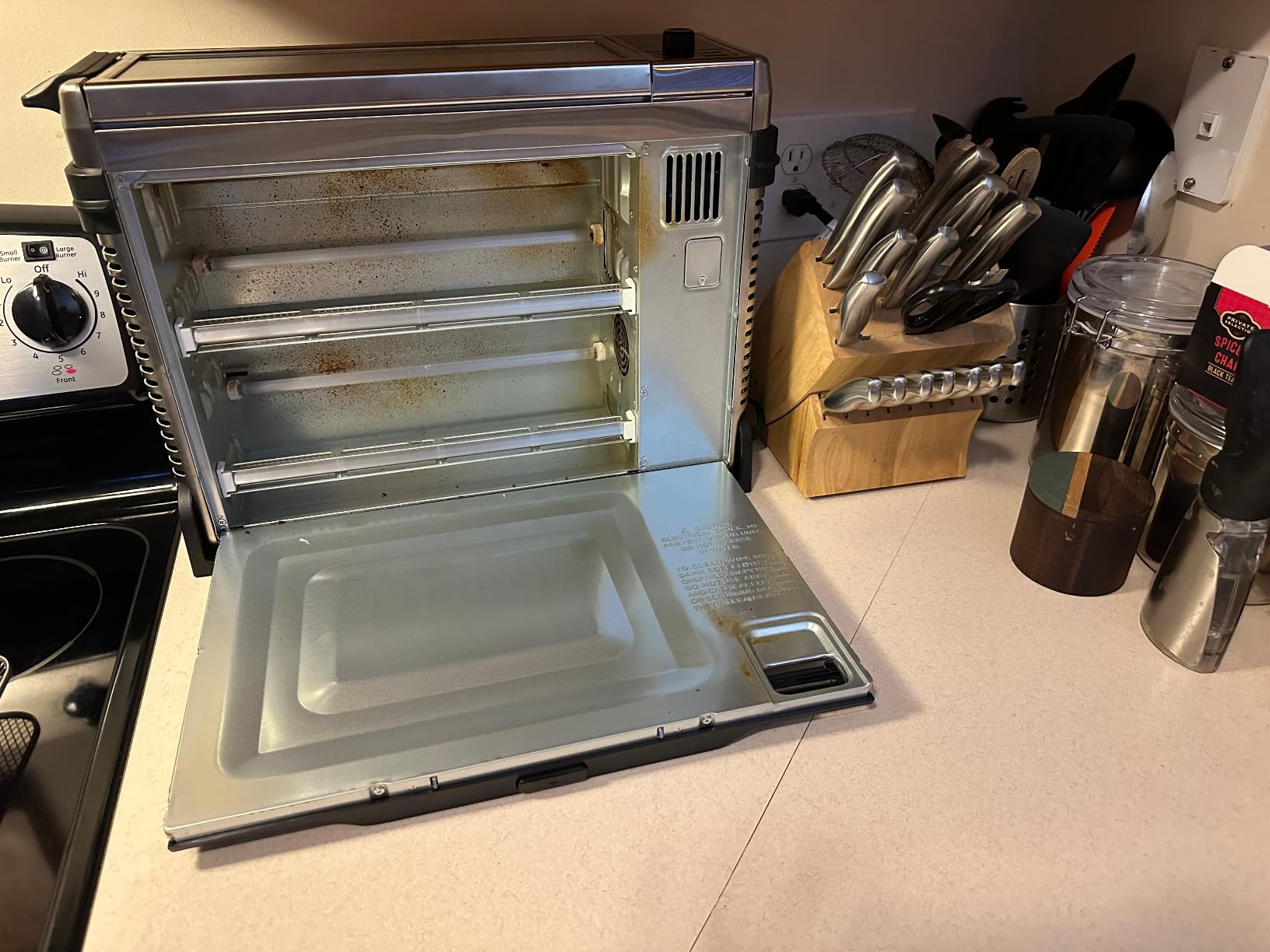 Ninja Digital Air Fry Countertop Oven, 8-in-1, XL, Silver, SP101 customer photo 1