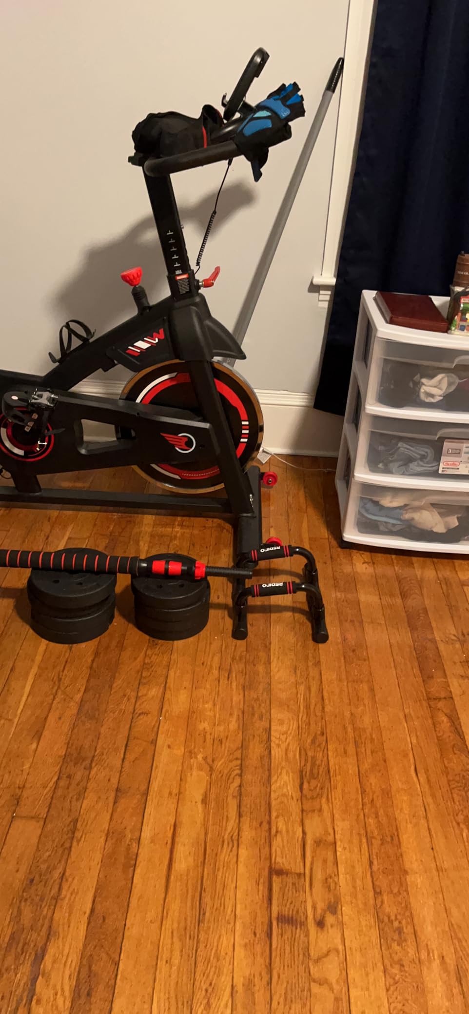 Push Up Bars Strength Training - Workout Stands With Ergonomic Push-up Bracket Board with Anti-Slip Sturdy Structure Portable for Home Fitness Training, Push Up Stands Handle for Floor Workouts customer photo 2
