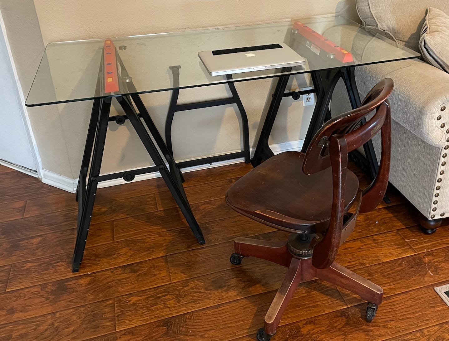Ironton Foldable Plastic Sawhorses, 700-Lb. Total Capacity, 1 Pair customer photo 2