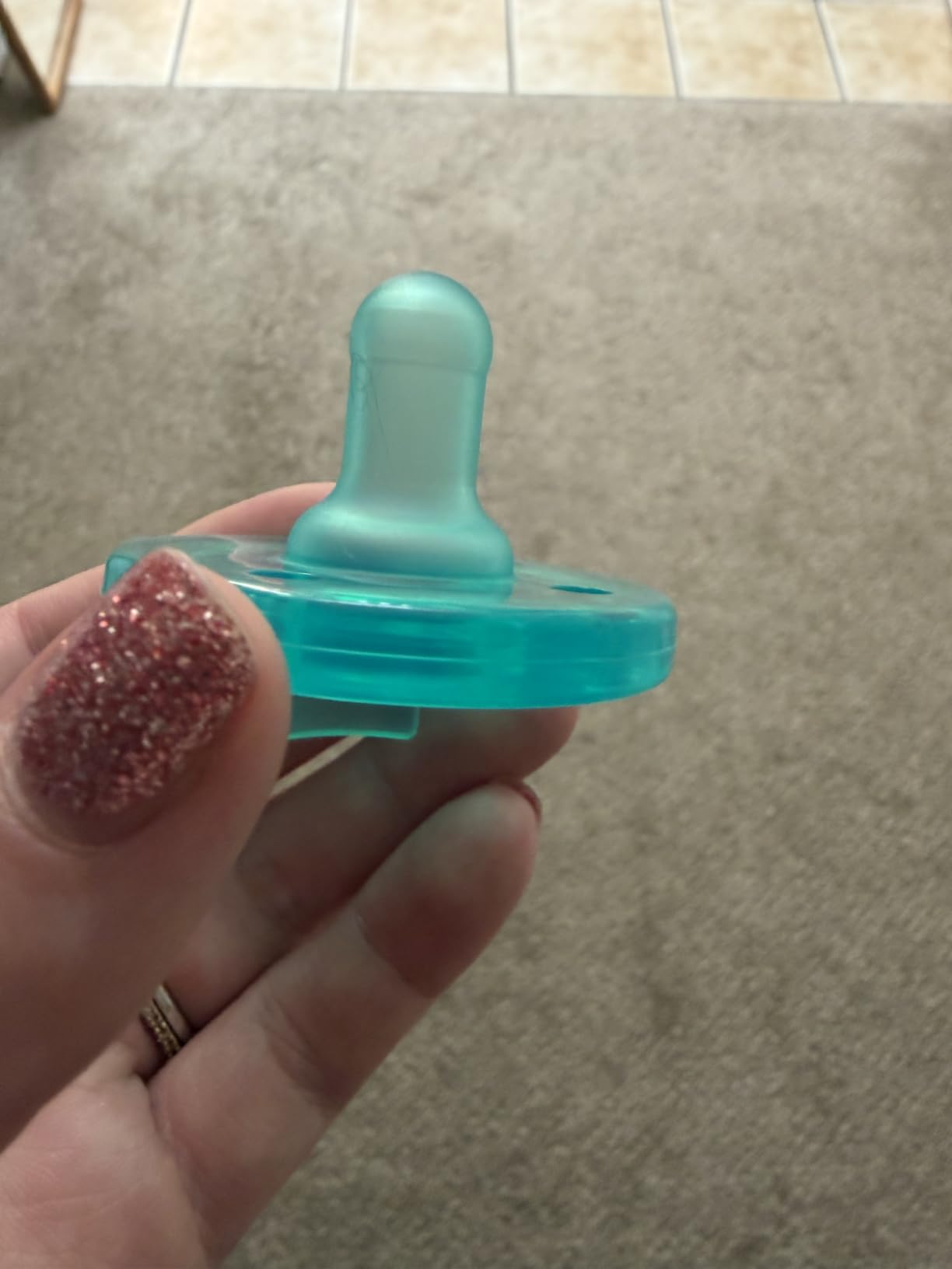 Philips Avent Soothie Baby Pacifier for 0-3 Months, BPA-Free, 4-Pack, Green customer photo 2