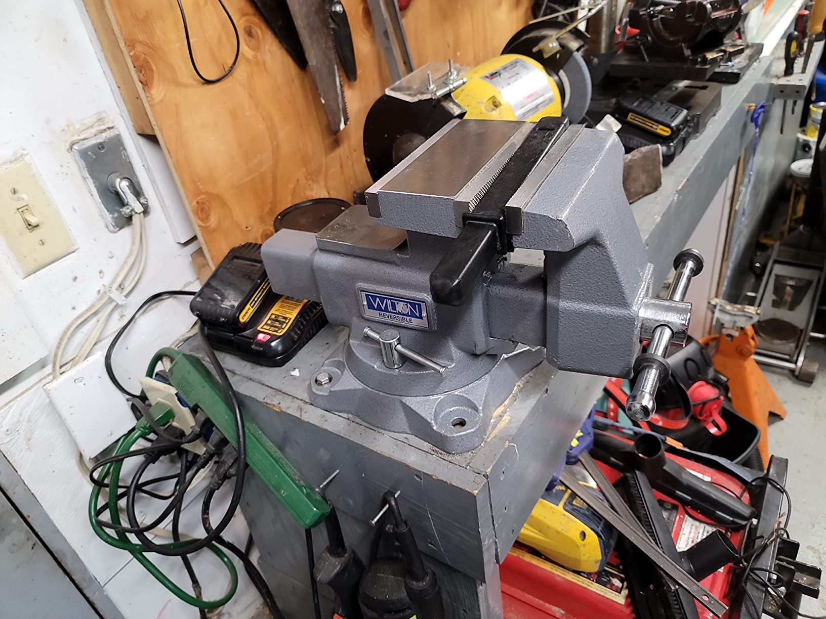 Wilton Reversible Bench Vise, 8