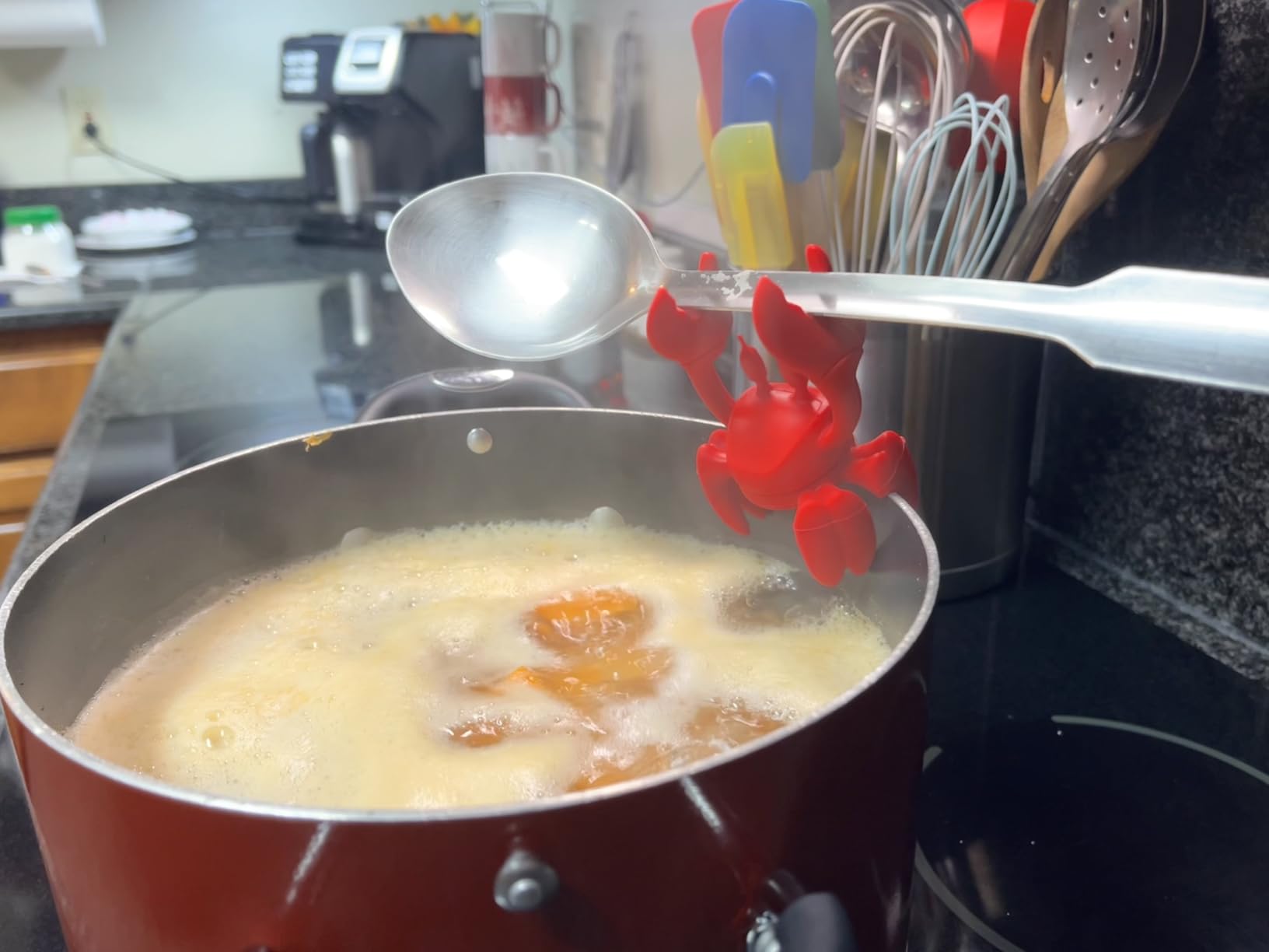 OTOTO 2 in 1 Silicone Spoon Rest & Steam Releaser - Large Spoon Holder for Stove Top - Unique and Useful Gift for Cooking - Heat Resistant Utensil Rest, Kitchen Gadgets, Red Gift (Red the Crab) customer photo 1