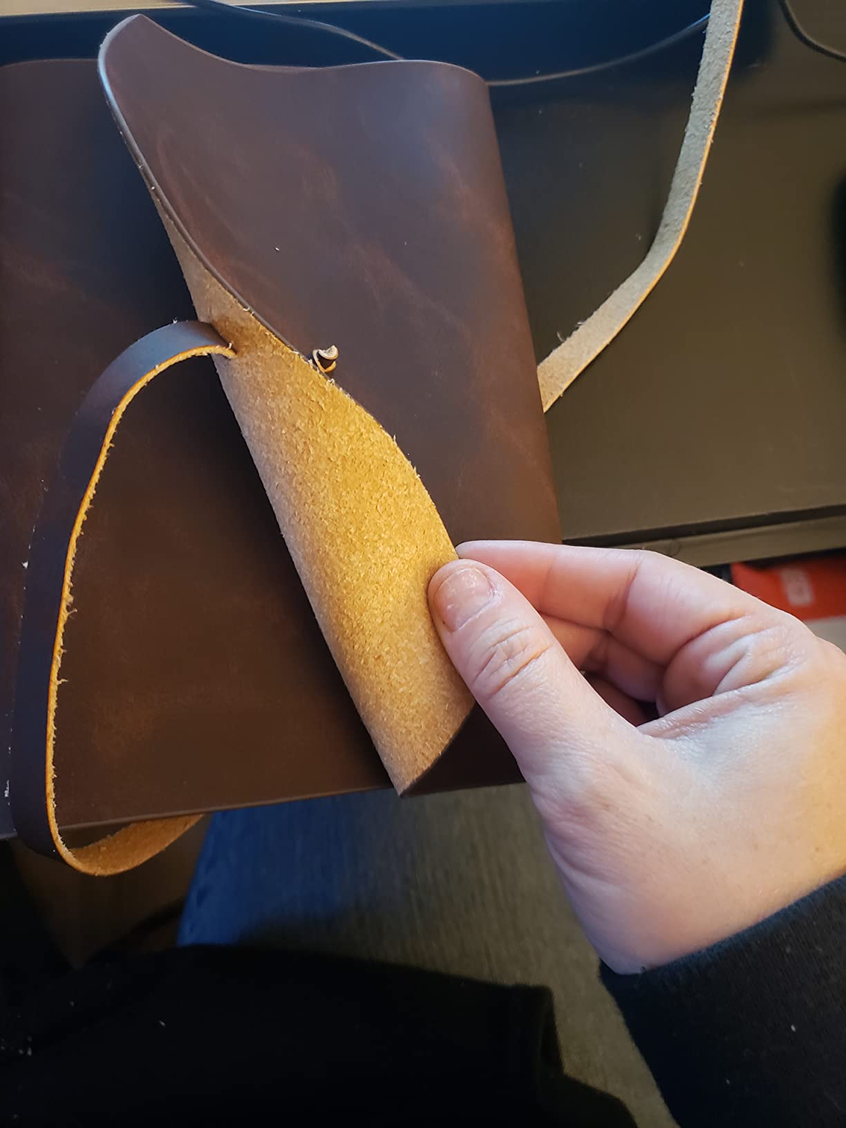 RILIHO Leather Journal Notebook - Genuine Leather Journals for Writing 5x7.1 Inches, Vintage Journal for Women and Men, Artist,Travel Journal,Brown customer photo 2