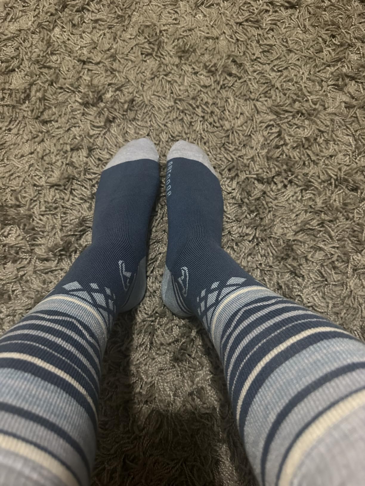 OutdoorMaster Merino Wool Ski Socks for Men & Women, Cold Weather Warm Sock customer photo 2