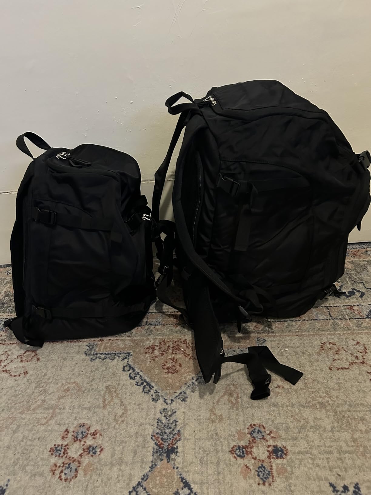 Unigear Ski Boot Bag Backpack 50L/70L for Helmet, Goggles, Skis & Snowboard customer photo 1