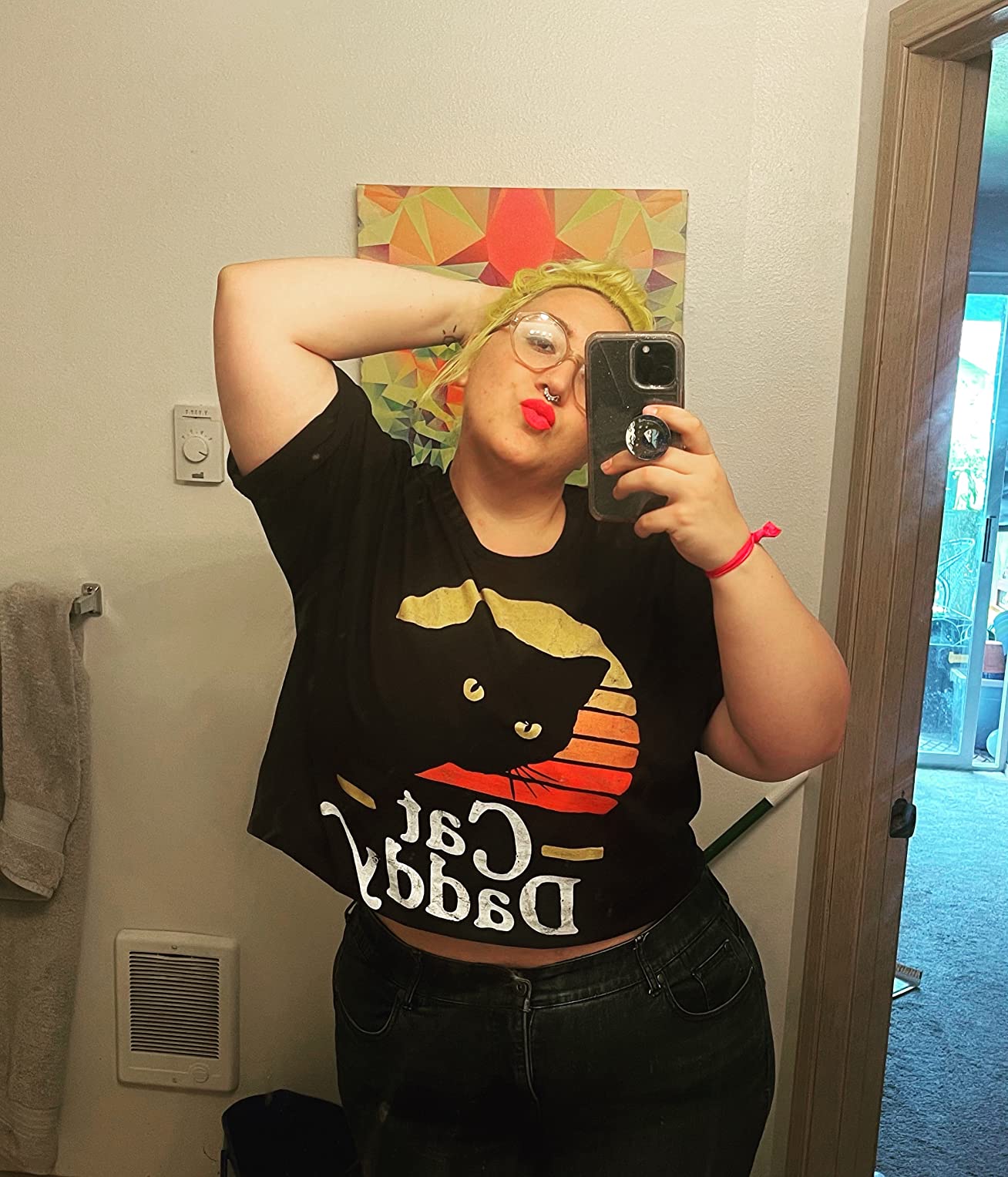 Cat Daddy Vintage Eighties Style Cat Retro Distressed T-Shirt customer photo 1