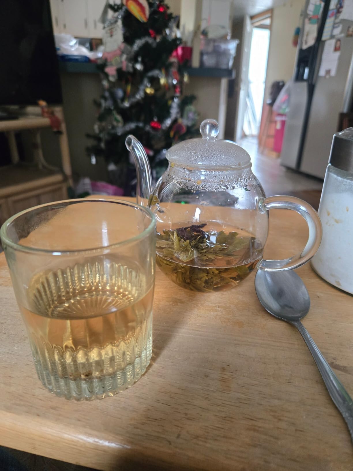 Creano Blooming Tea Gift Set with Glass Teapot 17oz (500ml) - Green Tea Fruity Flavoured Tea Flowers in 6 Varieties - Flowering Tea Gift for Easter customer photo 2