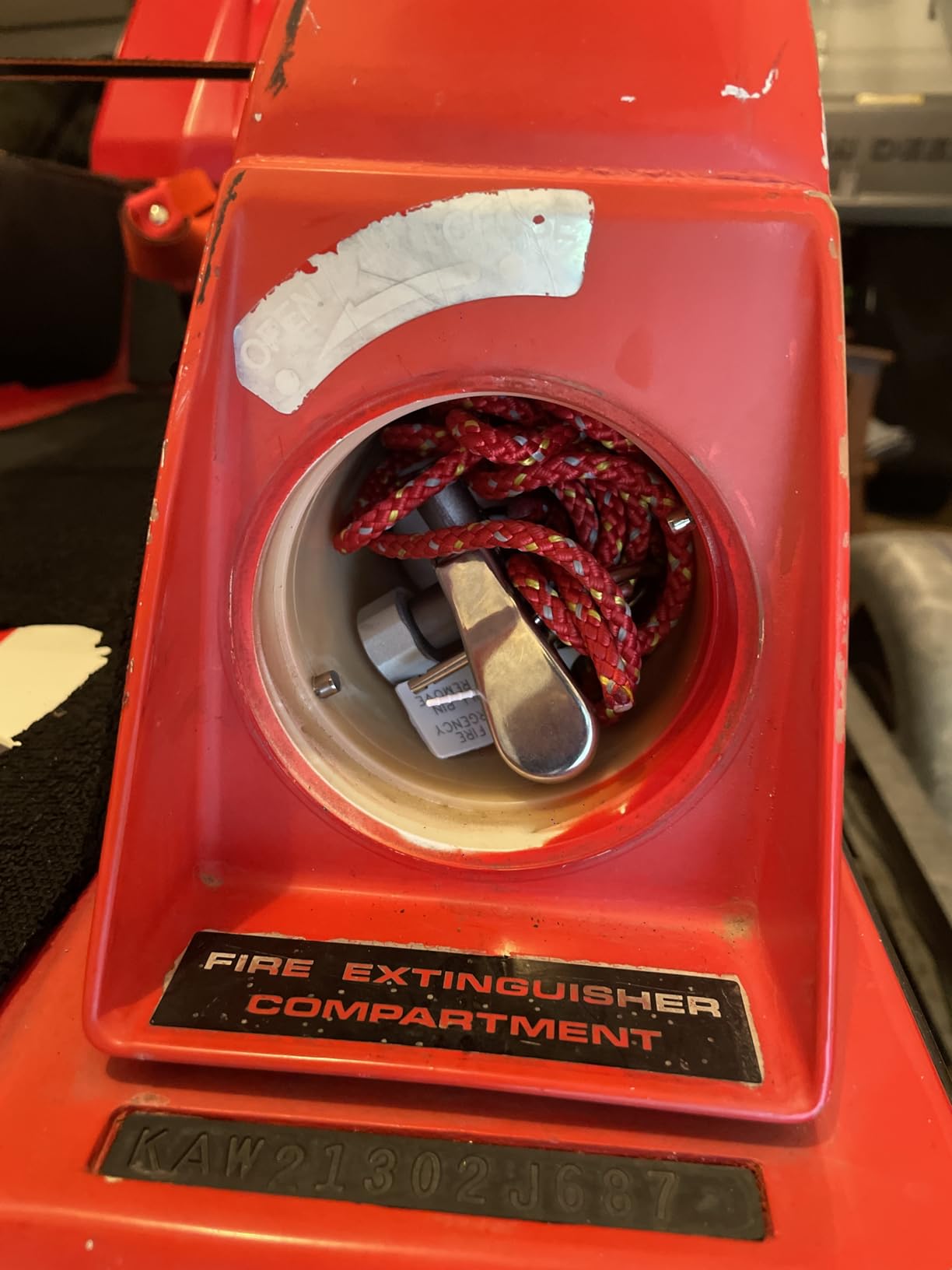 Kidde Mariner PWC Fire Extinguisher for Jet Skis, 5-B:C, KD57W-5BC customer photo 2