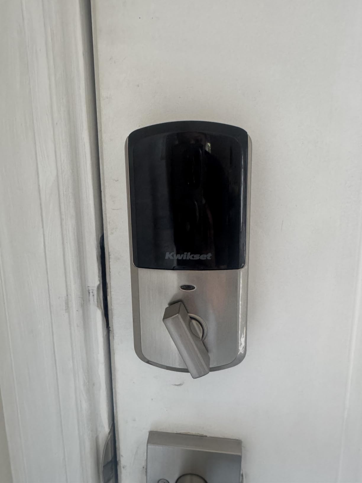 Kwikset Halo Wi-Fi Smart Lock, Keyless Entry Front Door Touchscreen Deadbolt, Matte Black Finish, Grade AAA Certified, UL Listed, Easy Install No Hub, App Control customer photo 1