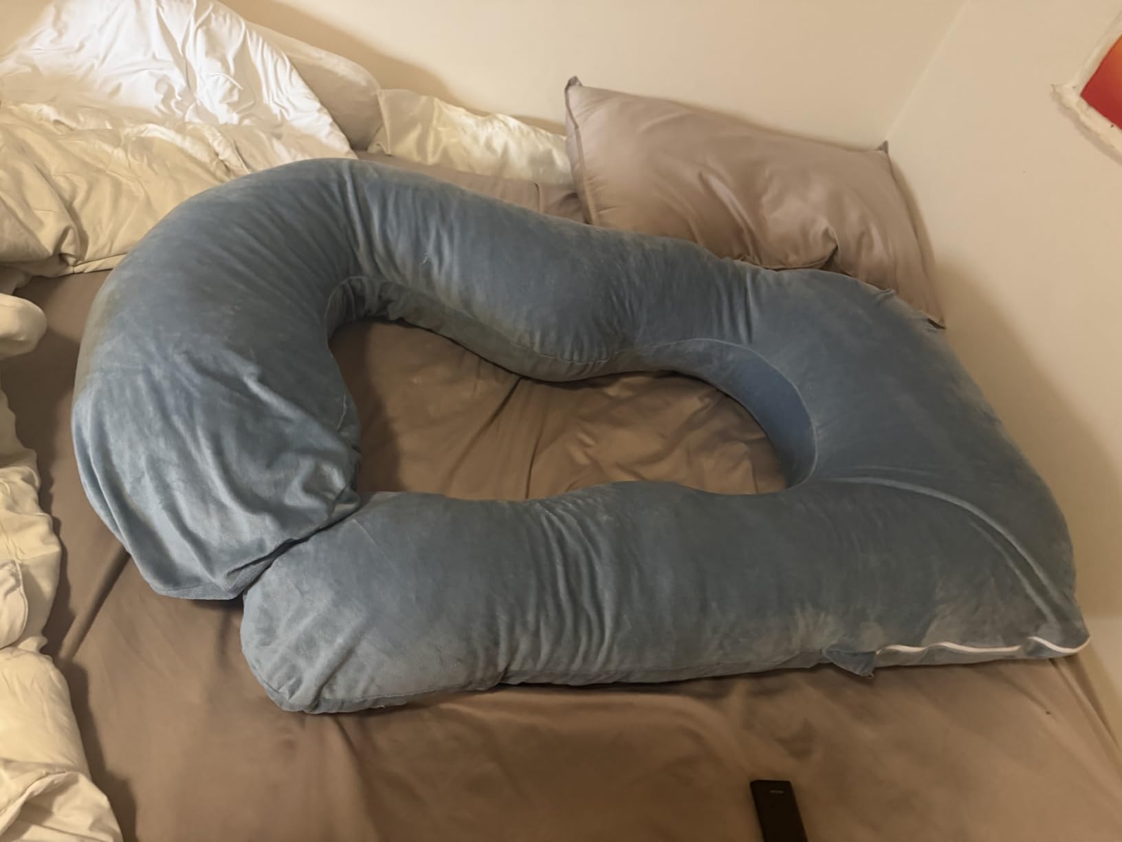Chilling Home Pregnancy Pillow, U Shaped Full Body Maternity Pillow 58 inch, Pregnant Women Must Haves Pregnancy Pillows for Sleeping with Removable Cover customer photo 2