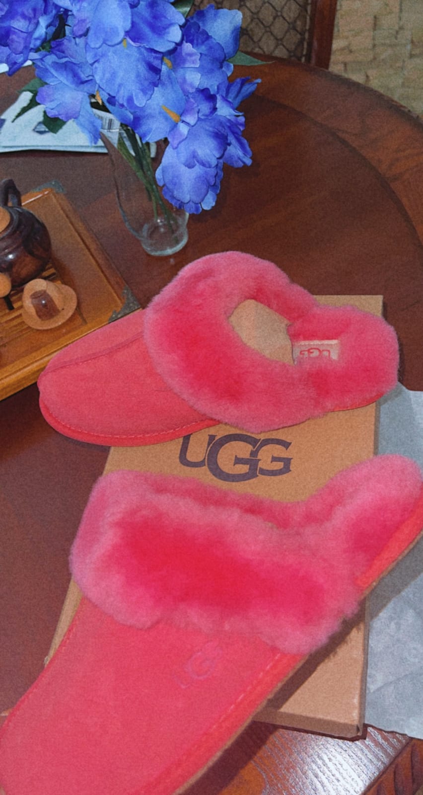 UGG Women's Scuffette II Slipper customer photo 1