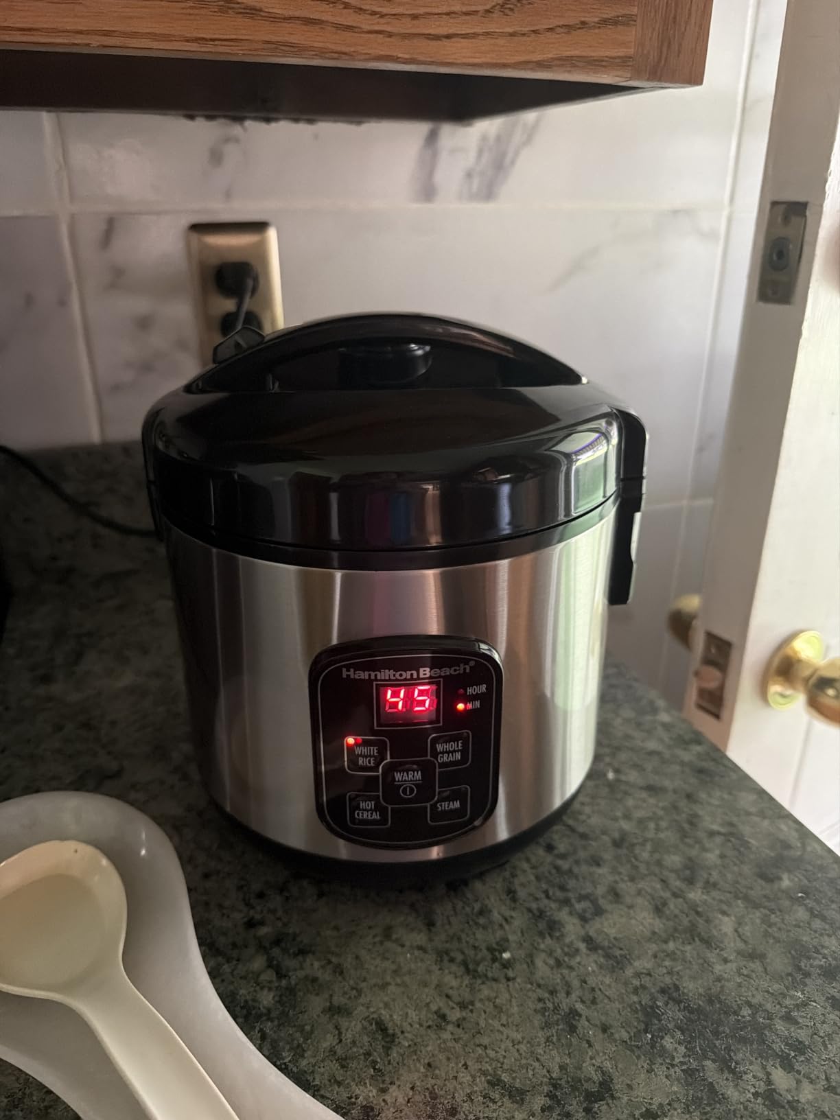 Hamilton Beach Digital Programmable Rice Cooker & Food Steamer, with Slow Hard-Boiled Egg Functions, Egg/Steam Tray, Small & Compact, 6 Cups Cooked (3 Uncooked), Stainless Steel (37524) customer photo 2