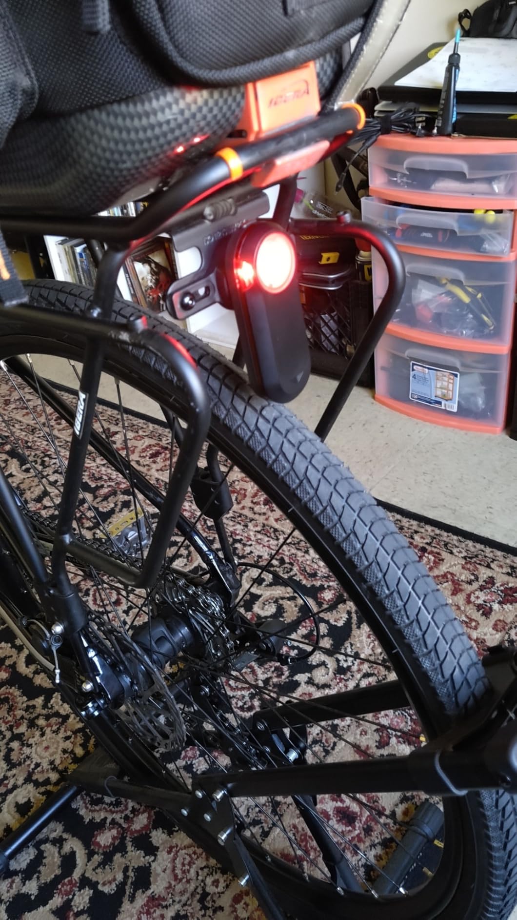 Garmin Varia RTL515, Cycling Rearview Radar with Tail Light, Visual and Audible Alerts for Vehicles Up to 153 Yards Away - 010-02376-00 customer photo 1
