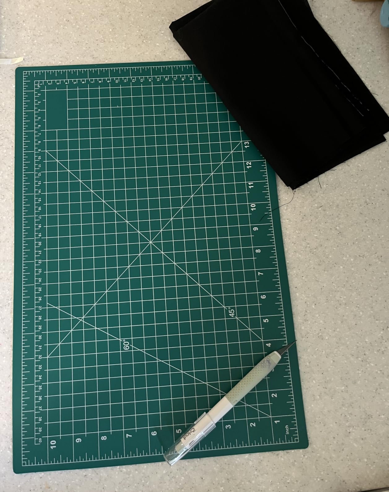 anezus Self Healing Sewing Mat, 12inch x 18inch Rotary Cutting Mat Double Sided 5-Ply Craft Cutting Board for Sewing Crafts Hobby Fabric Precision Scrapbooking Project customer photo 1