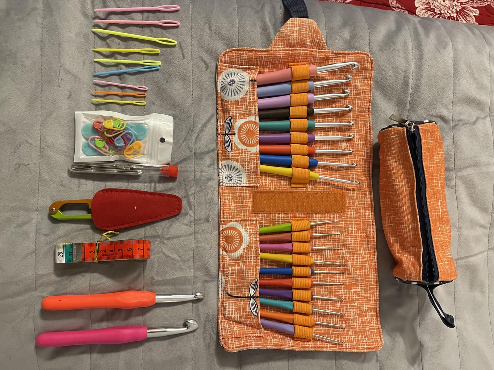 Vodiye 14 Sizes Crochet Hooks Set, 2.0-10.0mm, Metal Crochet Needles customer photo 2
