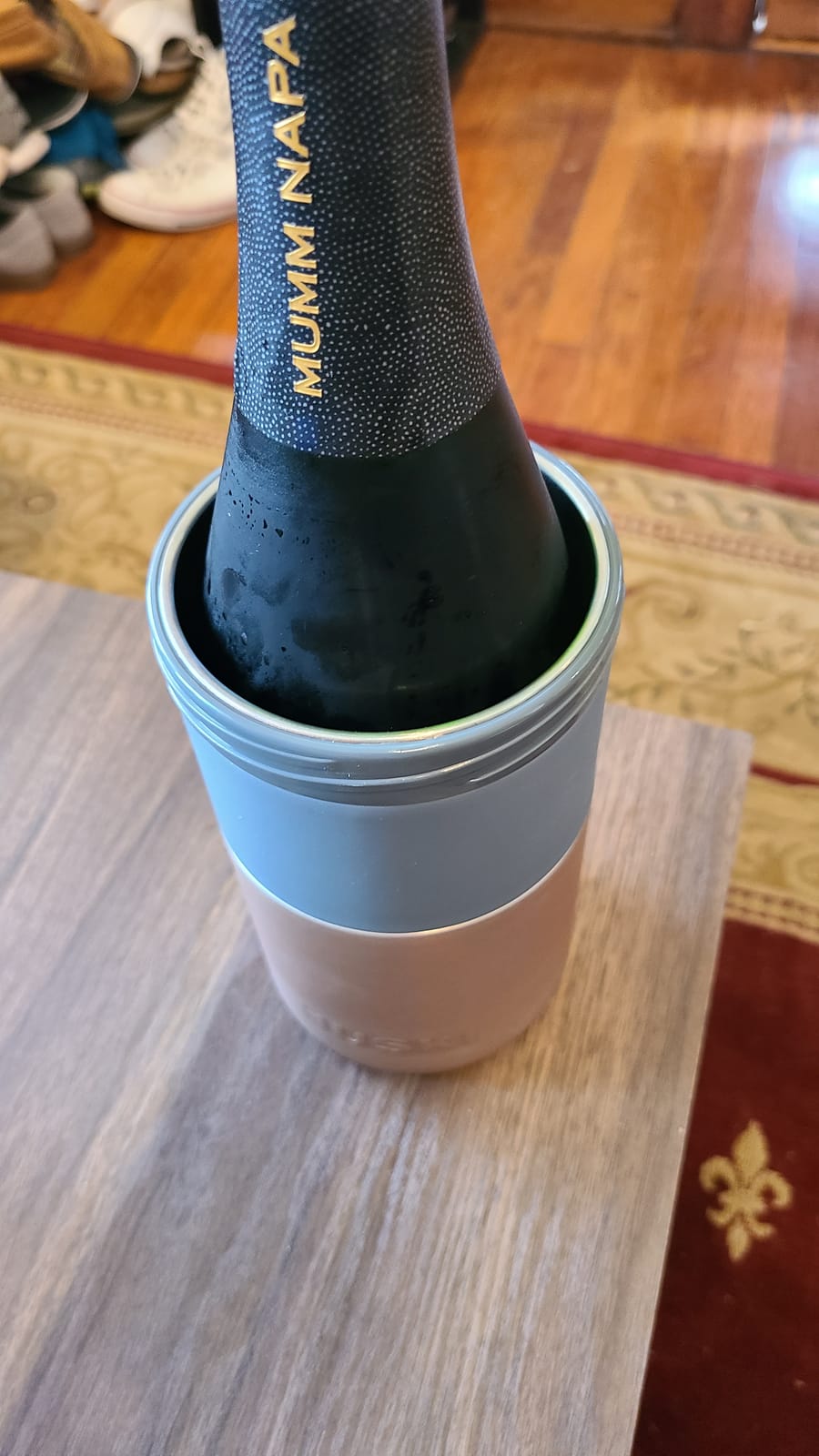 Huski Wine Chiller | Award Winning Iceless Design | Keeps Wine Cold up to 6 Hours | Wine Accessory | Next Generation Ice Bucket | Fits Some Champagne Bottles | Perfect Gift for Wine Lovers (Champagne) customer photo 1
