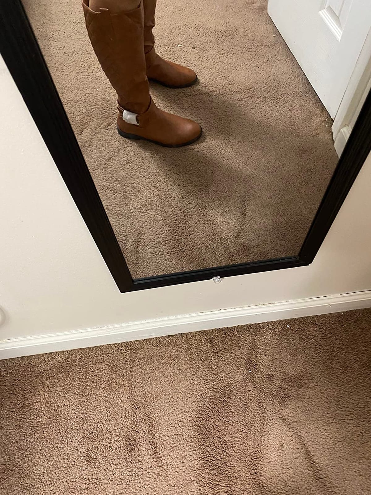 Vepose Women's Knee High Riding Boots with Buckle and Inside Zipper | Casual fashion boots, smooth tall shaft, round toe, low block heel and cushioned insole for jeans, skirts and work looks customer photo 2